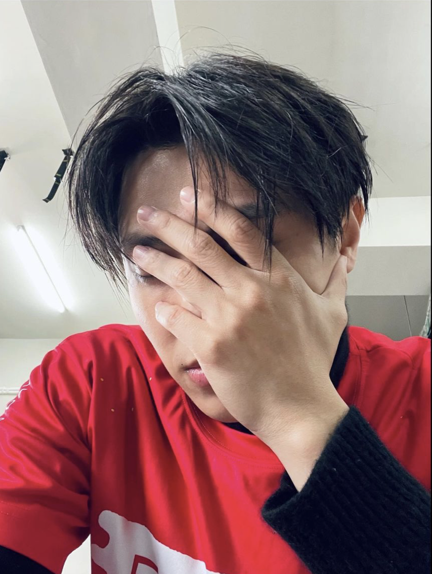 王子因為受傷頗懊惱自責。（翻攝自王子IG）