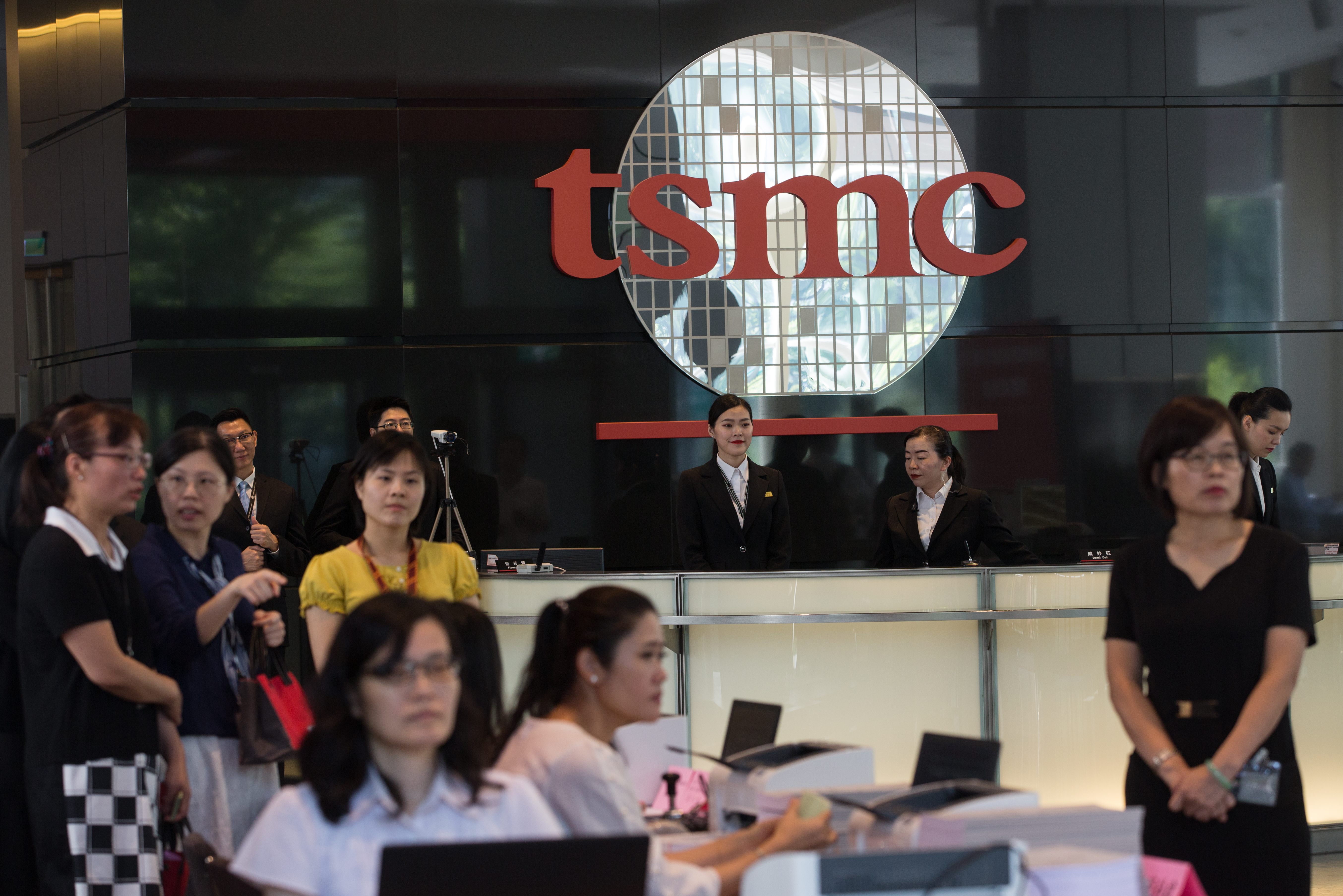 半導體產業今年大豐收，員工將可領到高額分紅和年終獎金。（本刊資料照）