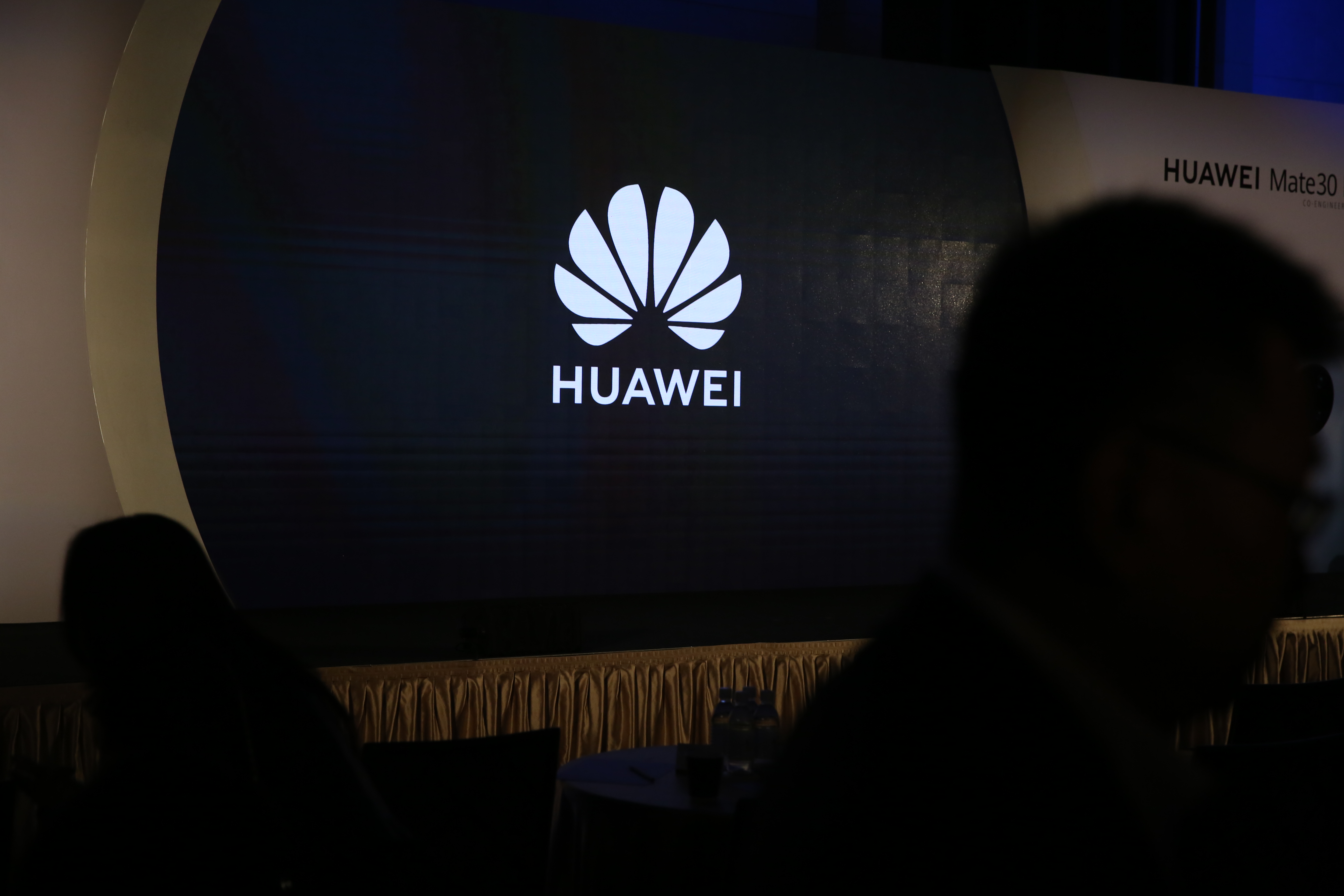 外傳華為要在中國南方蓋晶片廠，實現晶片自主。