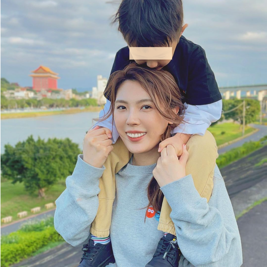 理科太太的兒子取名「Miles」,源於第一個映入腦中的,是「Smile」這個字:「就算累了、冷了、下雨了,希望我們想起彼此,都有力氣笑一個。」(翻攝自理科太太IG)
