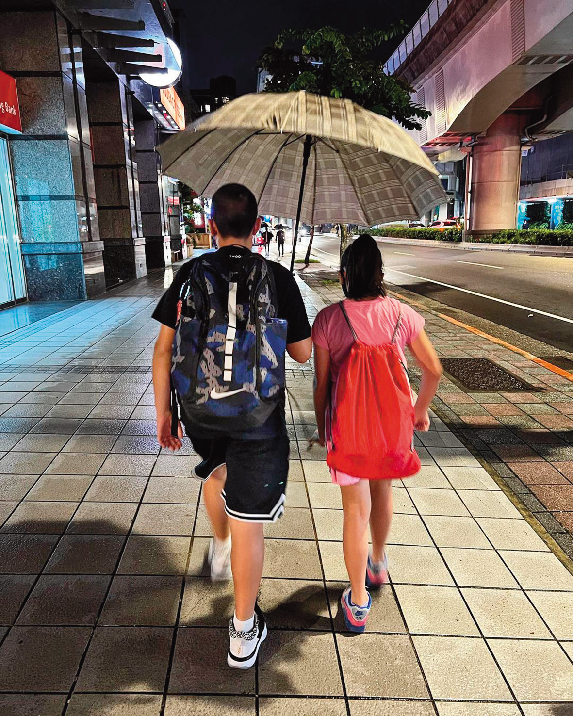 路斯明對私生活極度保護，一對子女從未和他一起公開現身。（翻攝自路斯明IG）