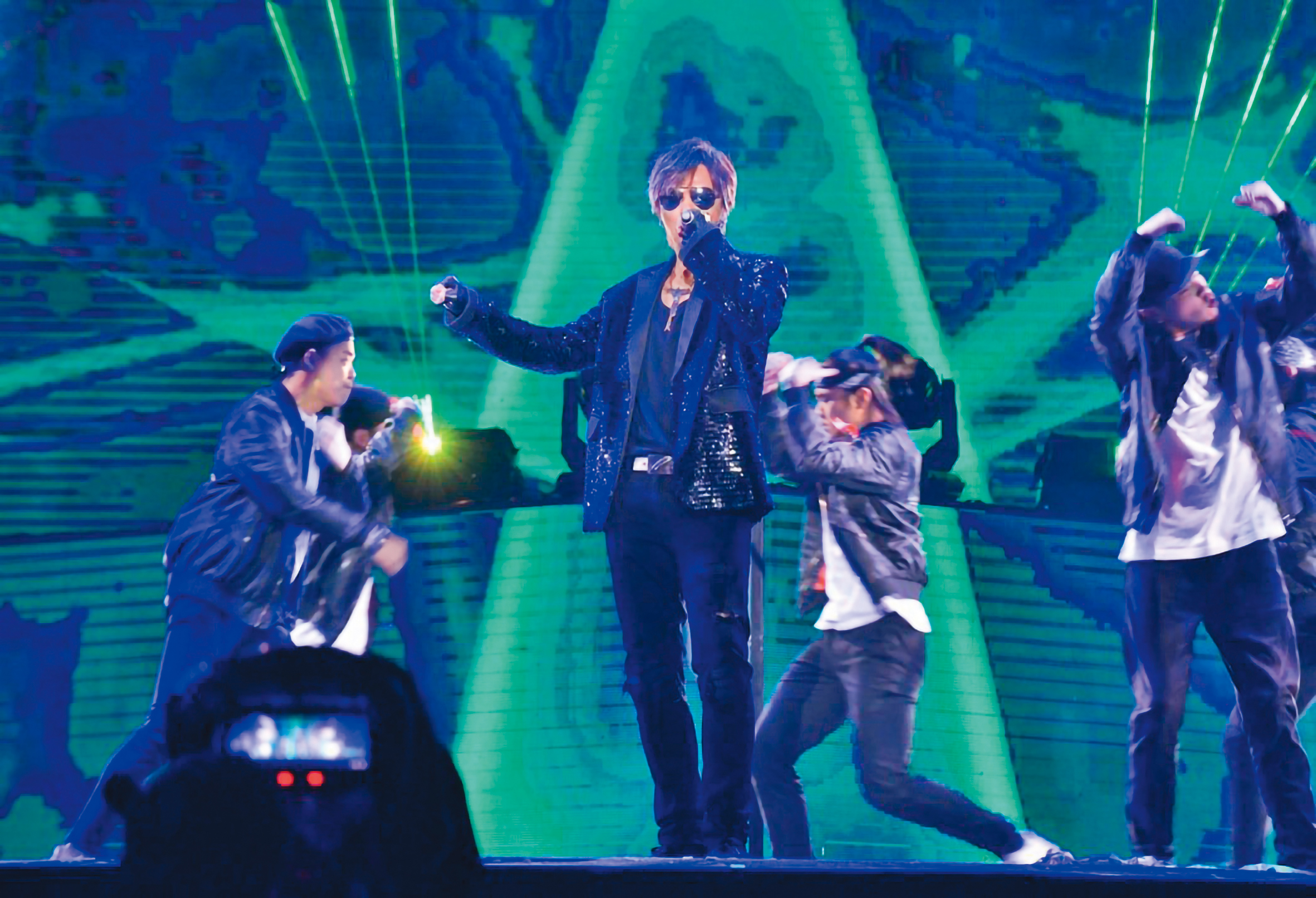 羅志祥在花蓮跨年演唱會壓軸演出，連跳30分鐘不斷電。（翻攝自羅志祥臉書）