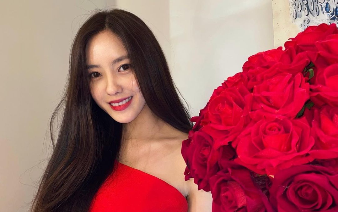 T-ara孝敏今傳出與旅外足球選手黃義助正在談戀愛。（翻攝孝敏IG）