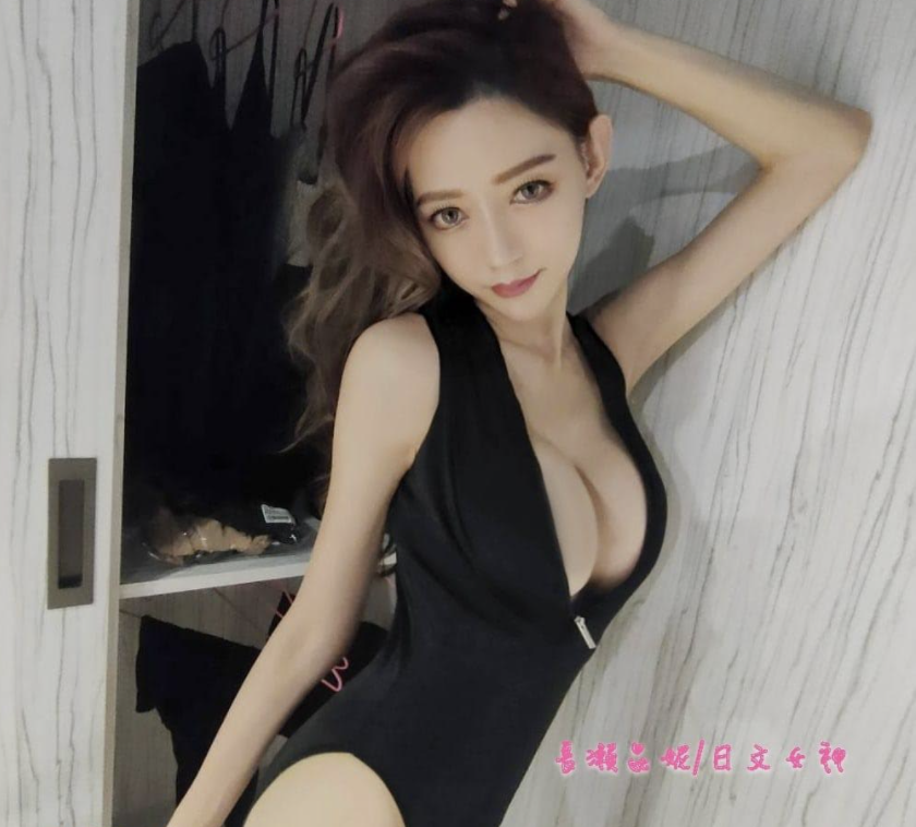 長瀨昆妮擁有F奶驚人身材，是網紅連千毅的直播助理。（翻攝自長瀨昆妮臉書）