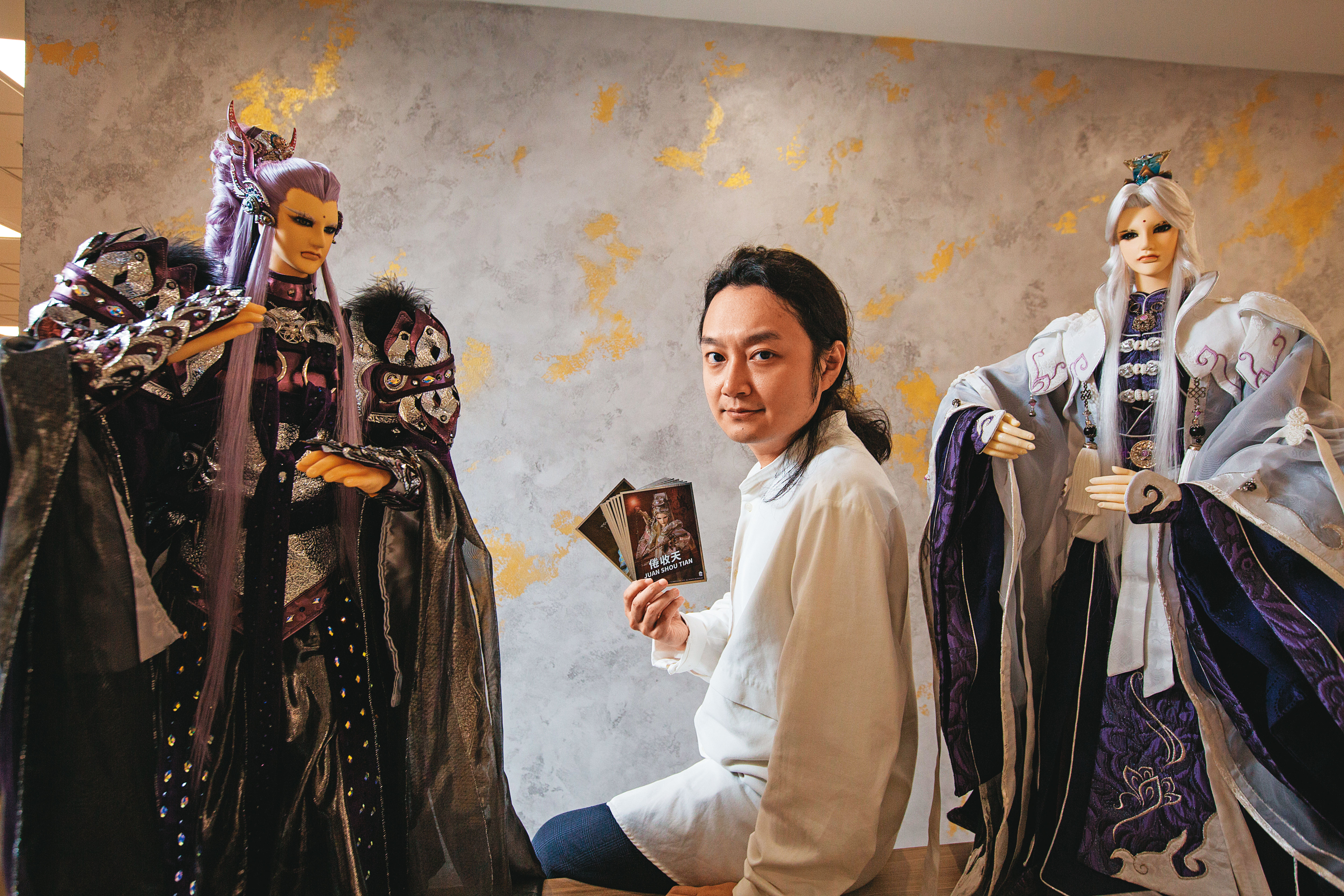 想法新穎、年僅37歲的霹靂總經理黃亮勛一直嘗試用各種新方式帶領品牌轉型，將砸重本發展NFT和元宇宙。