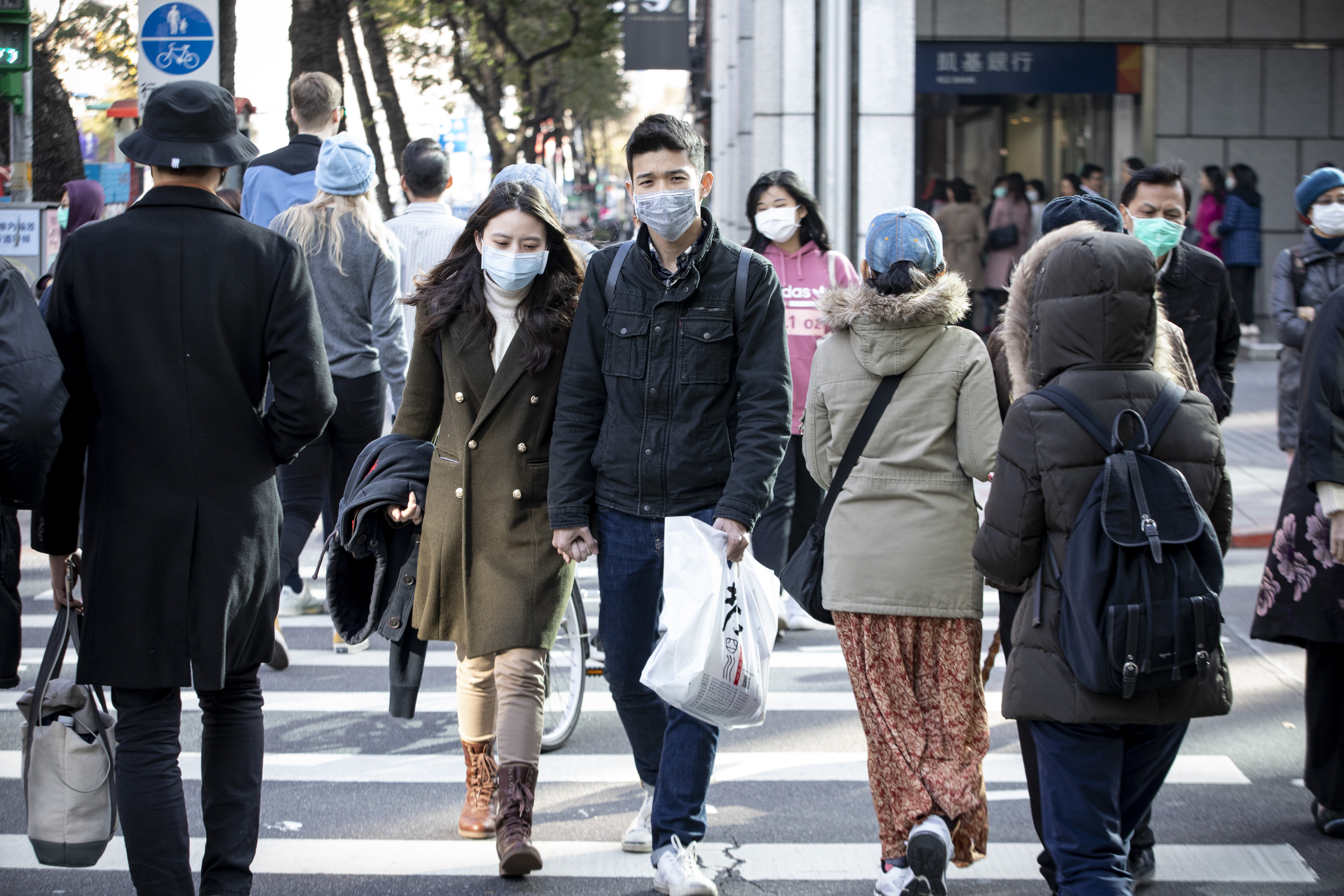 對於防堵Omicron進入社區，專家則認為盡快達成3條件，基本上就能擋住。示意圖。（資料照）