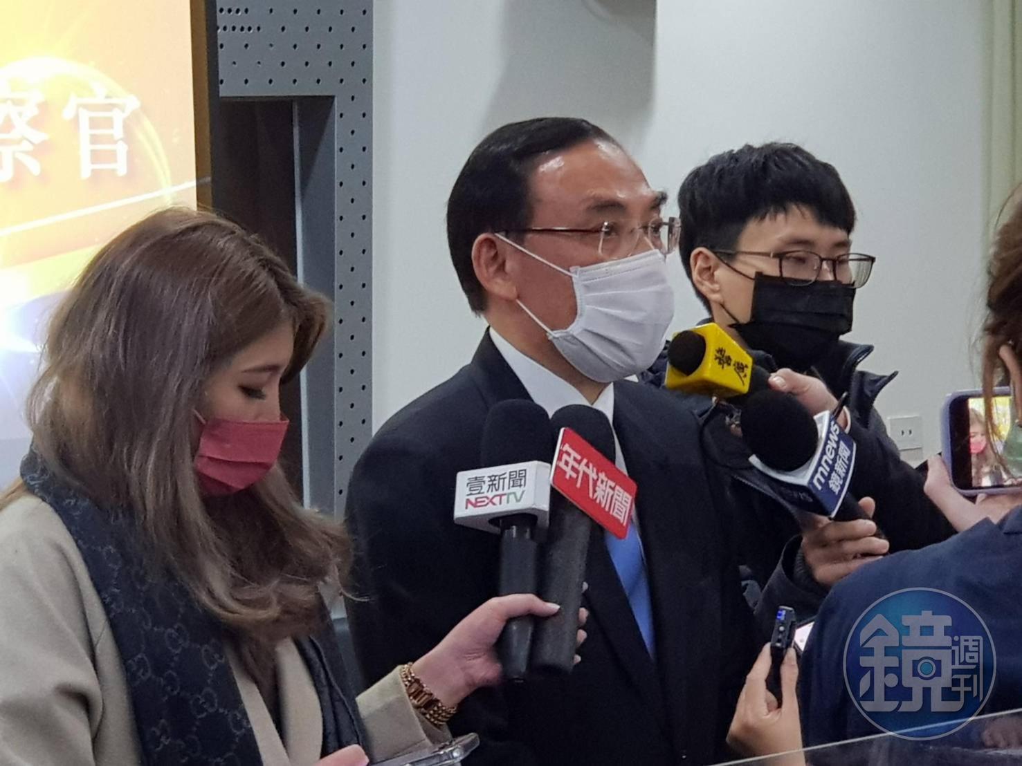 法務部長蔡清祥表示,「特赦屬於總統職權,依法予以尊重,至於地方人士個別的主張,我們也予以尊重」。