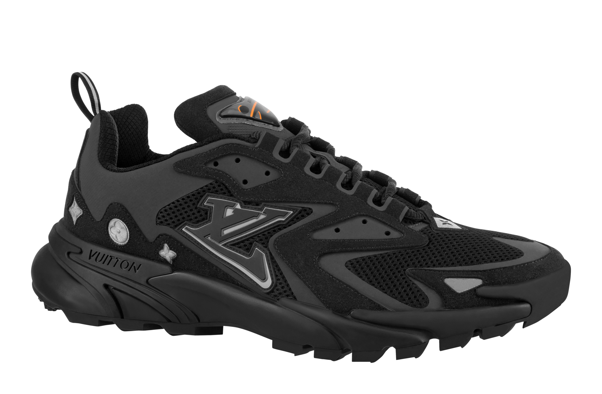 LV Runner Tatic全黑單色款,NT$40,800。(LV提供)