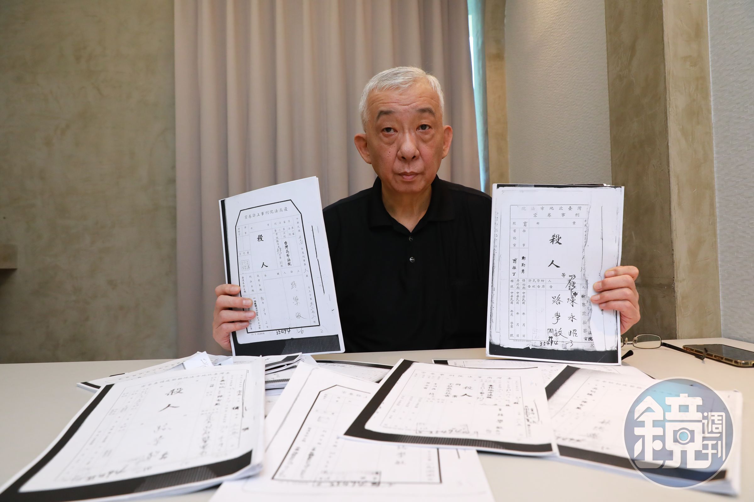 路學敏去年4月帶者資料向本刊投訴，要為自己的冤獄平反，但他還沒成功，已在去年12月過世。