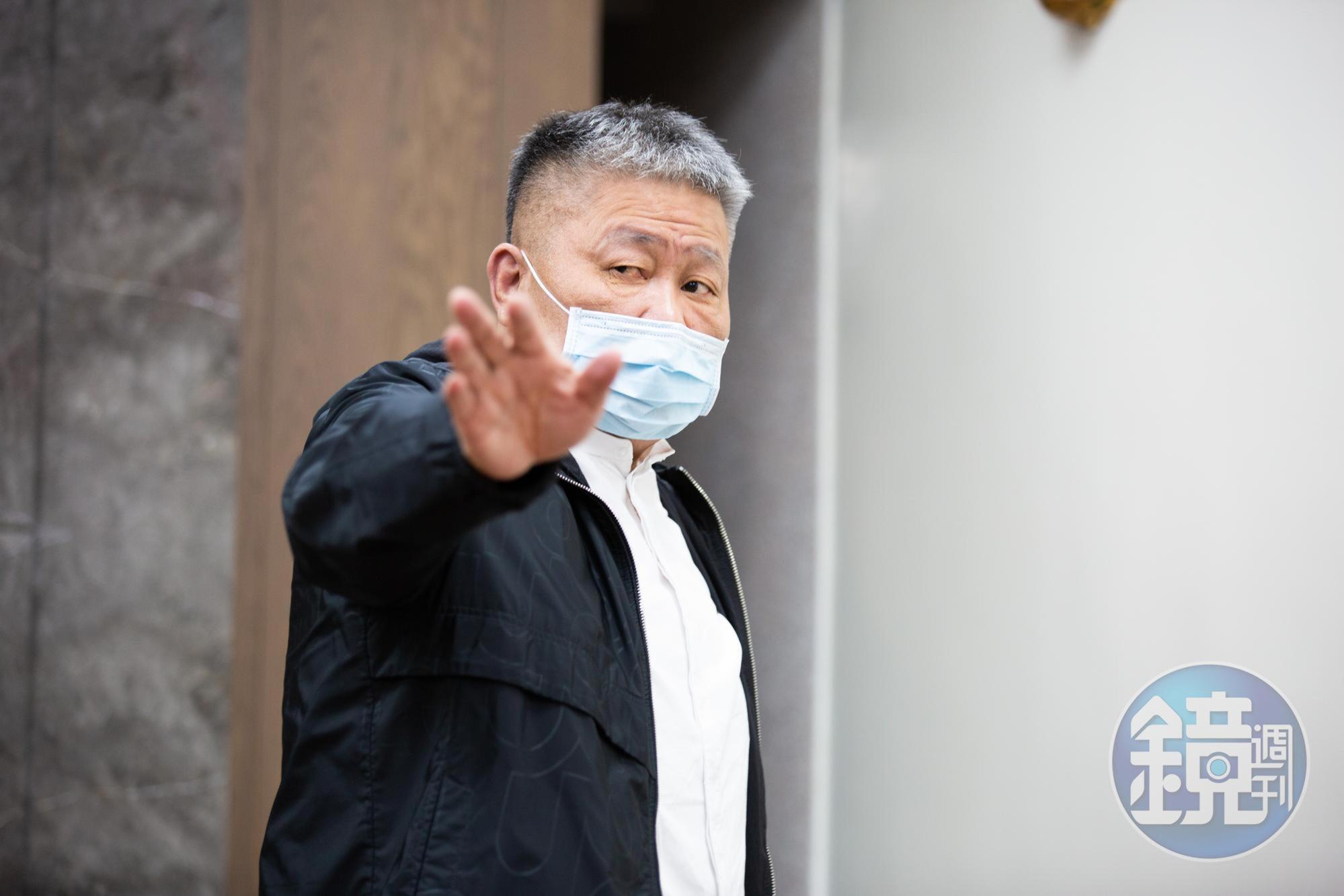大甲鎮瀾宮董事長顏清標昨晚驚傳身體不適送醫。