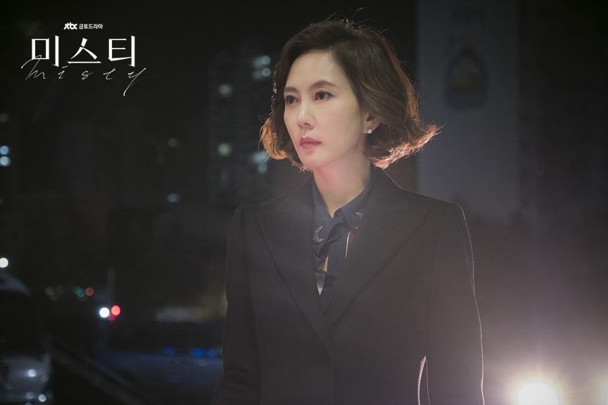金南珠主演的《謎霧》是編劇帝璘的首部作品，懸疑題材在作品播出後引來熱烈討論。（翻攝自JTBC）