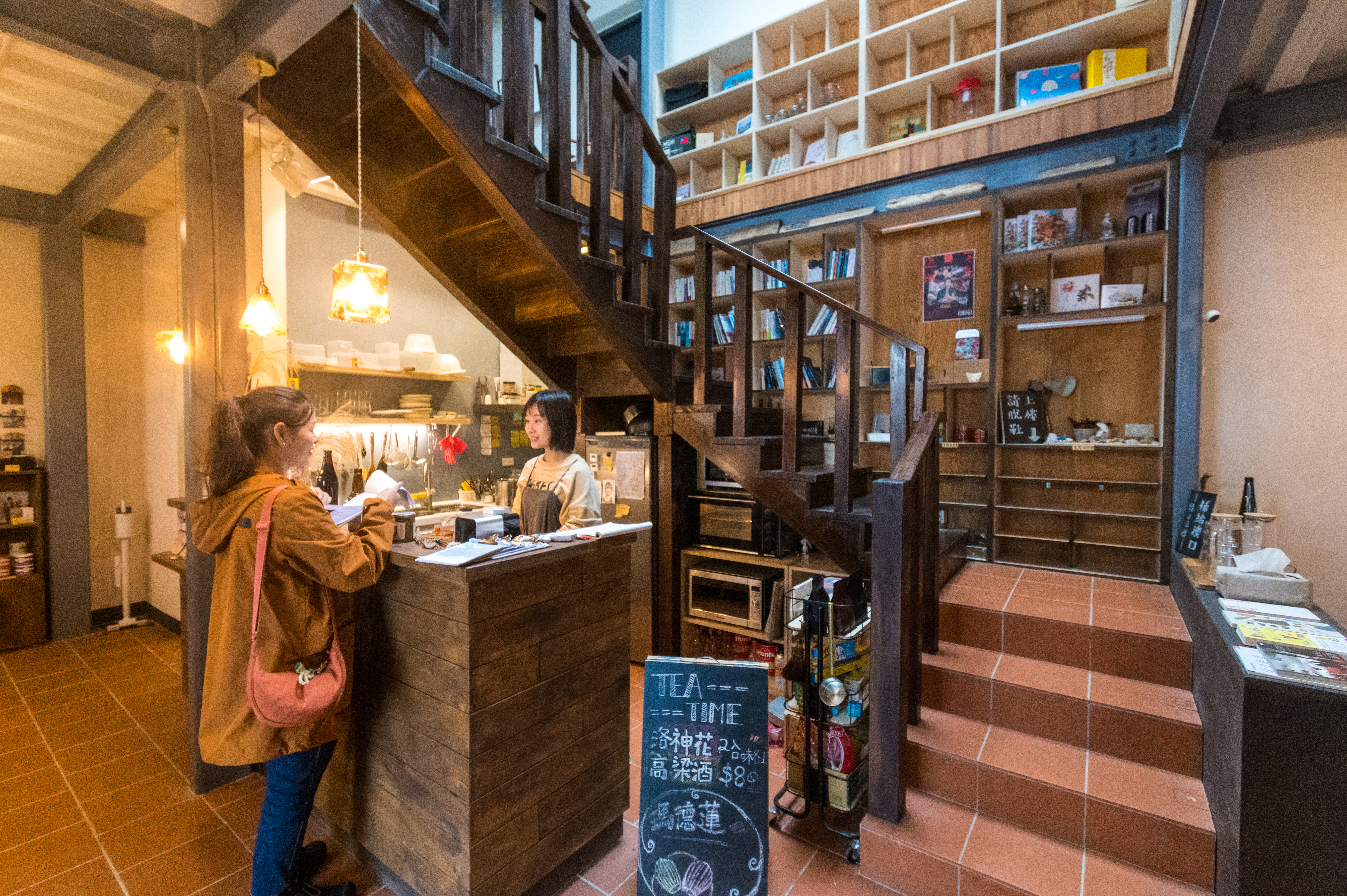 「西尾半島物產店」位在馬祖南竿島西邊最尾端,曾是海上梟雄林義和的戰略基地。
