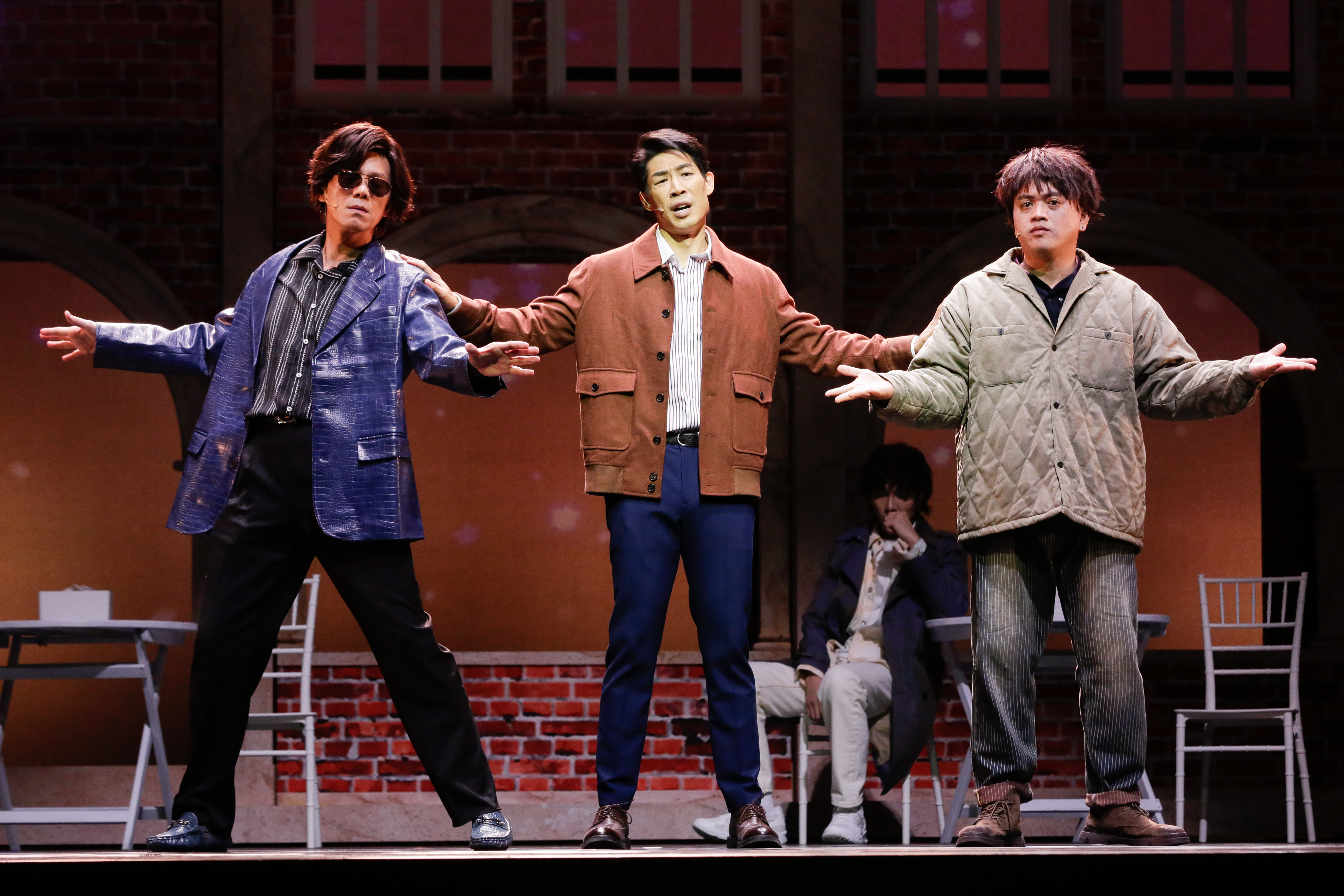 全新音樂劇《同學會！同鞋_》的演出者有凱爾（左起）、藍鈞天、王鏡冠。