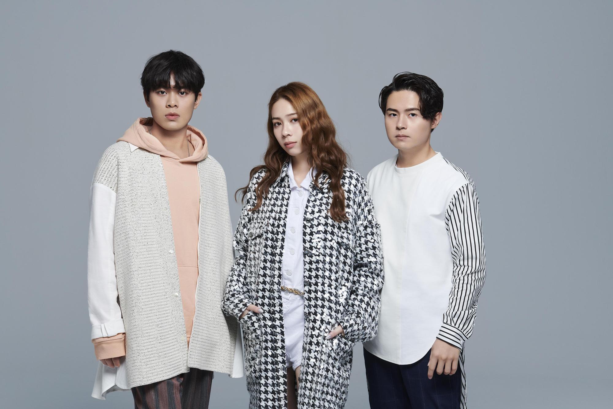 告五人人氣夯,成了商演當紅炸子雞。(相信音樂提供)
