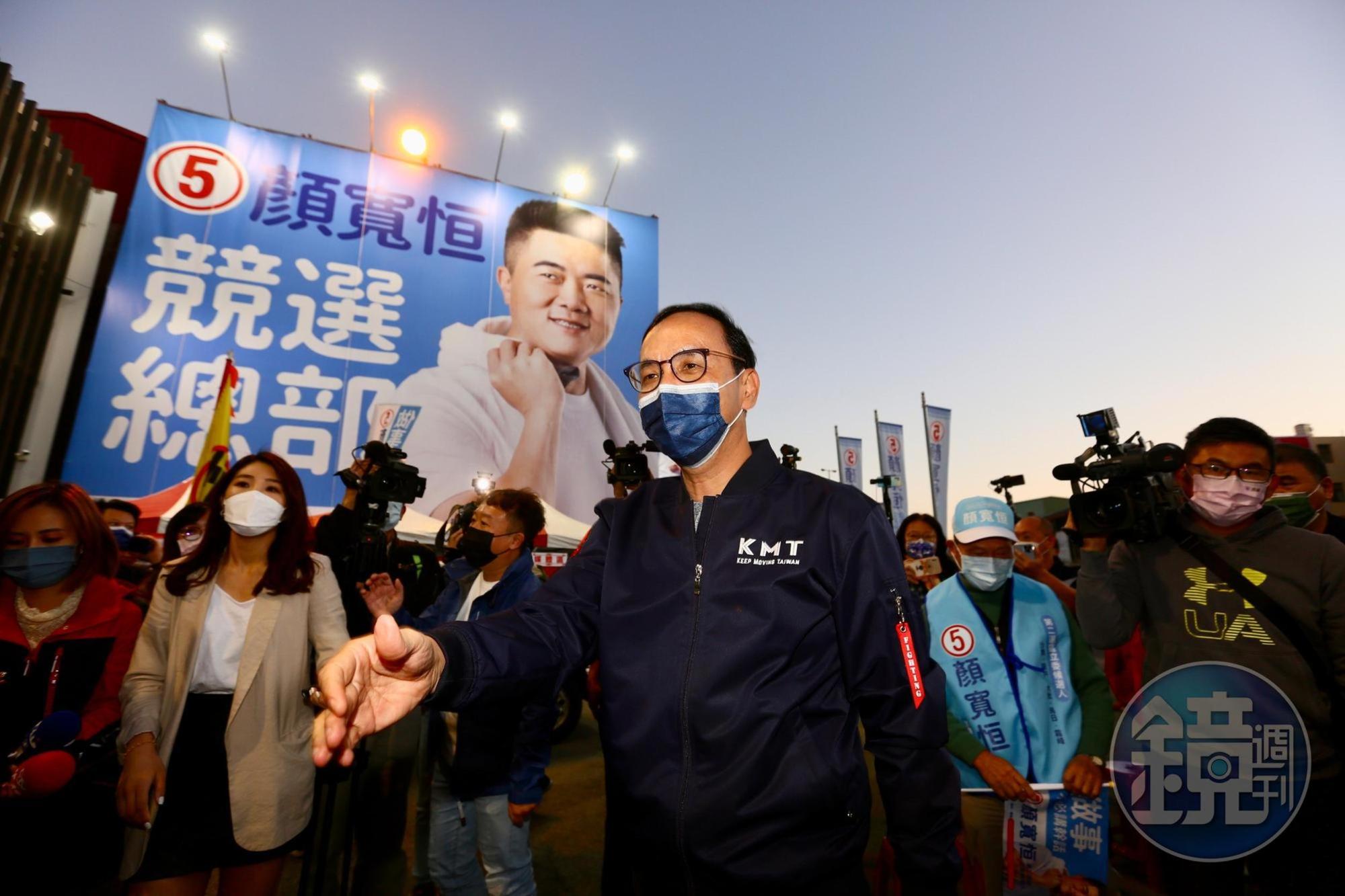 朱立倫今意外現身顏寬恒的競選總部，甚至在談到顏清標時哽咽。