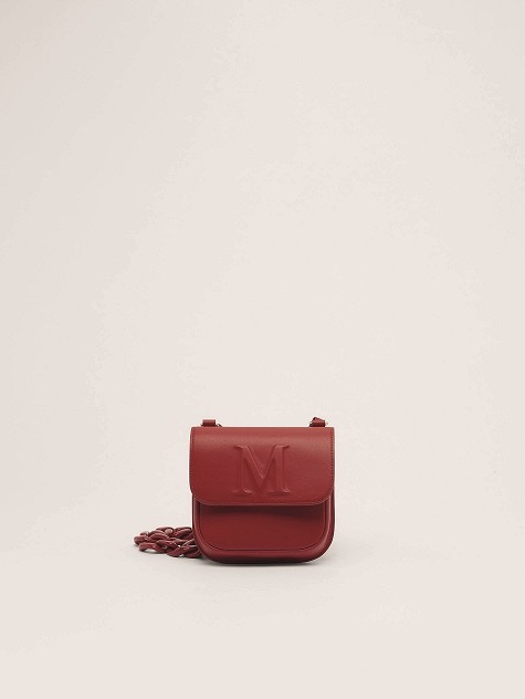 My M Bag包款 NT$36,800 Max Mara。（Max Mara提供）