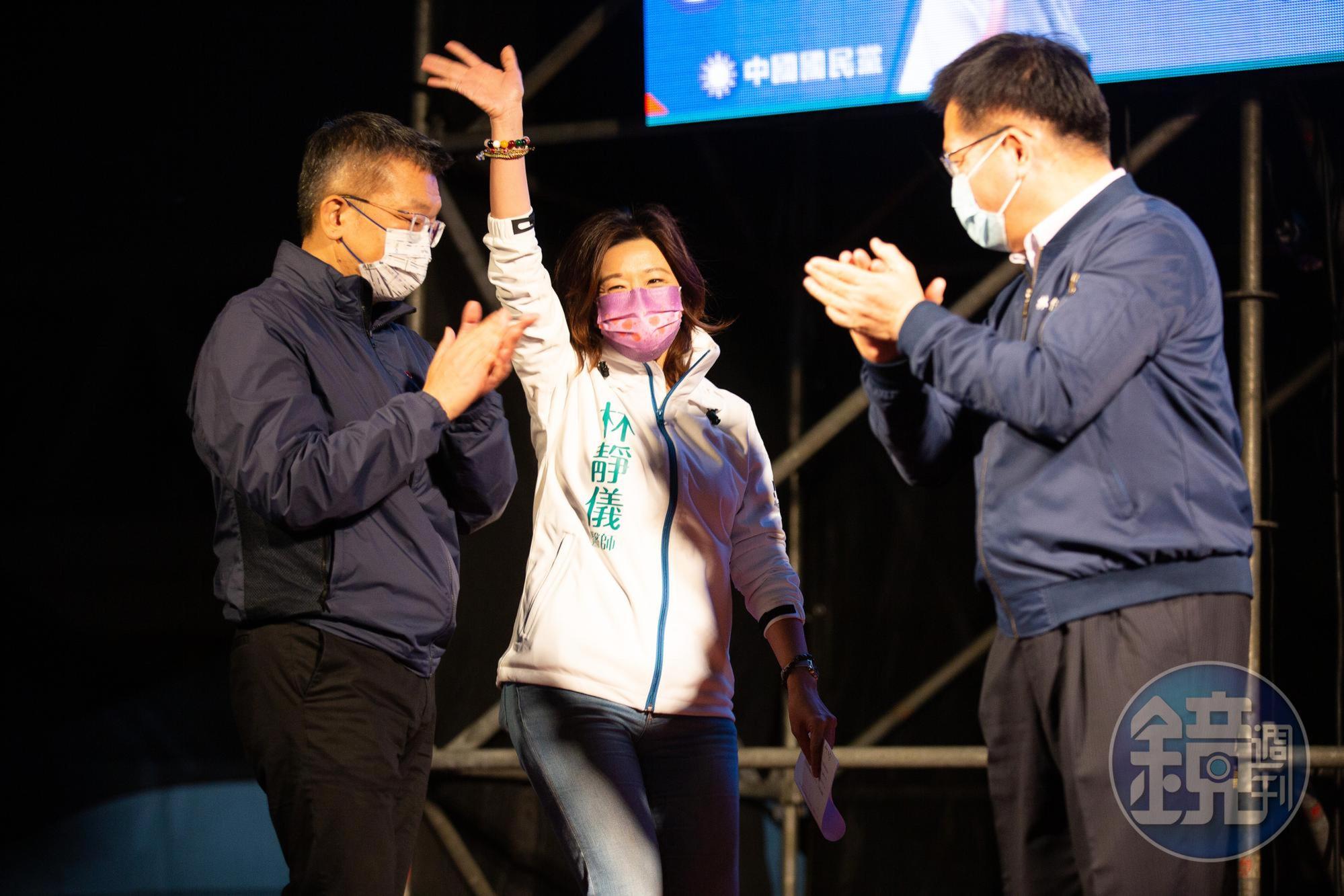 中二選區結果由具有在地關懷、國際視野、溫柔堅定、專業認真的林靜儀醫師來為鄉親服務。