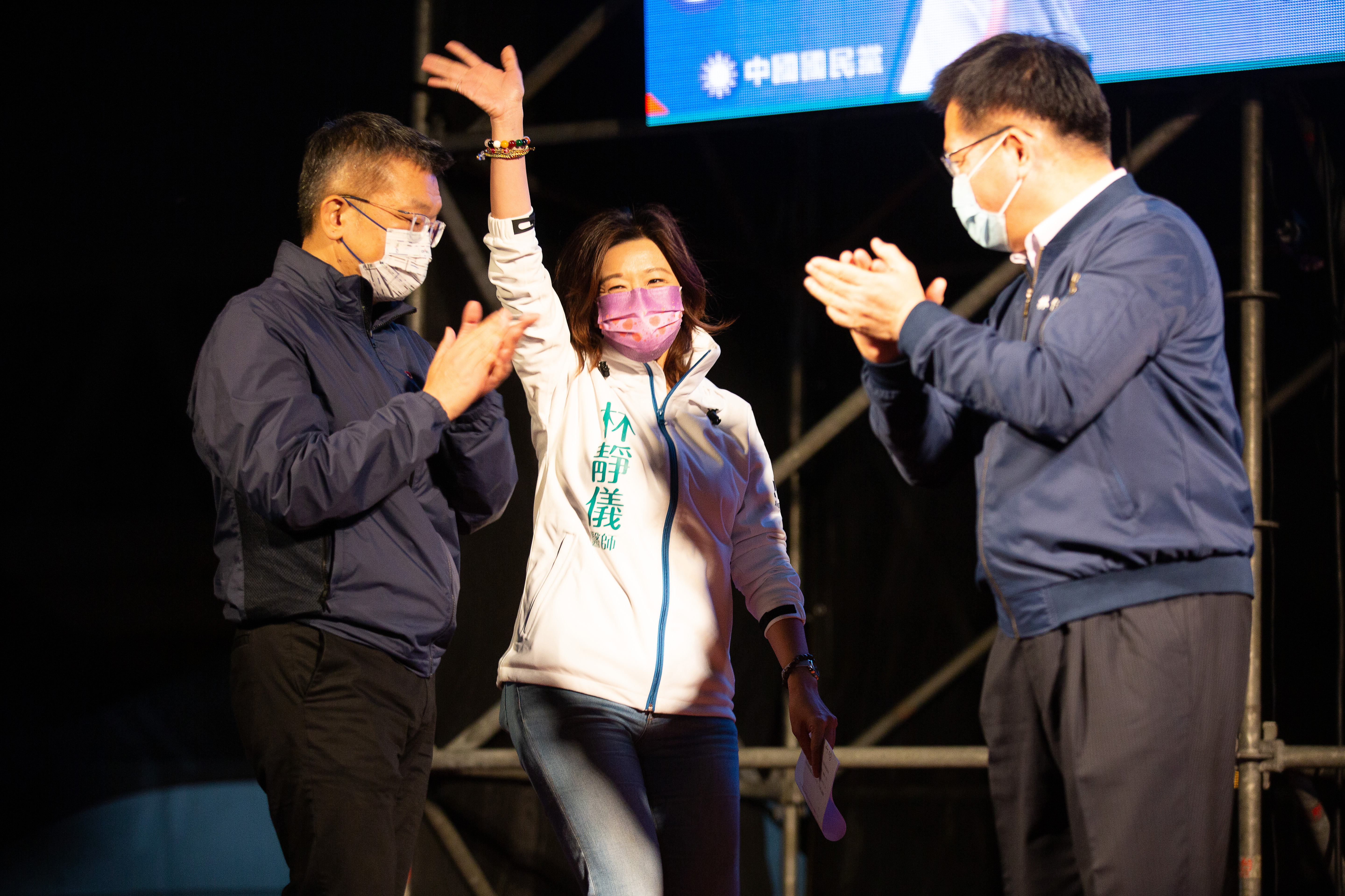 中二選區結果由具有在地關懷、國際視野、溫柔堅定、專業認真的林靜儀醫師來為鄉親服務。