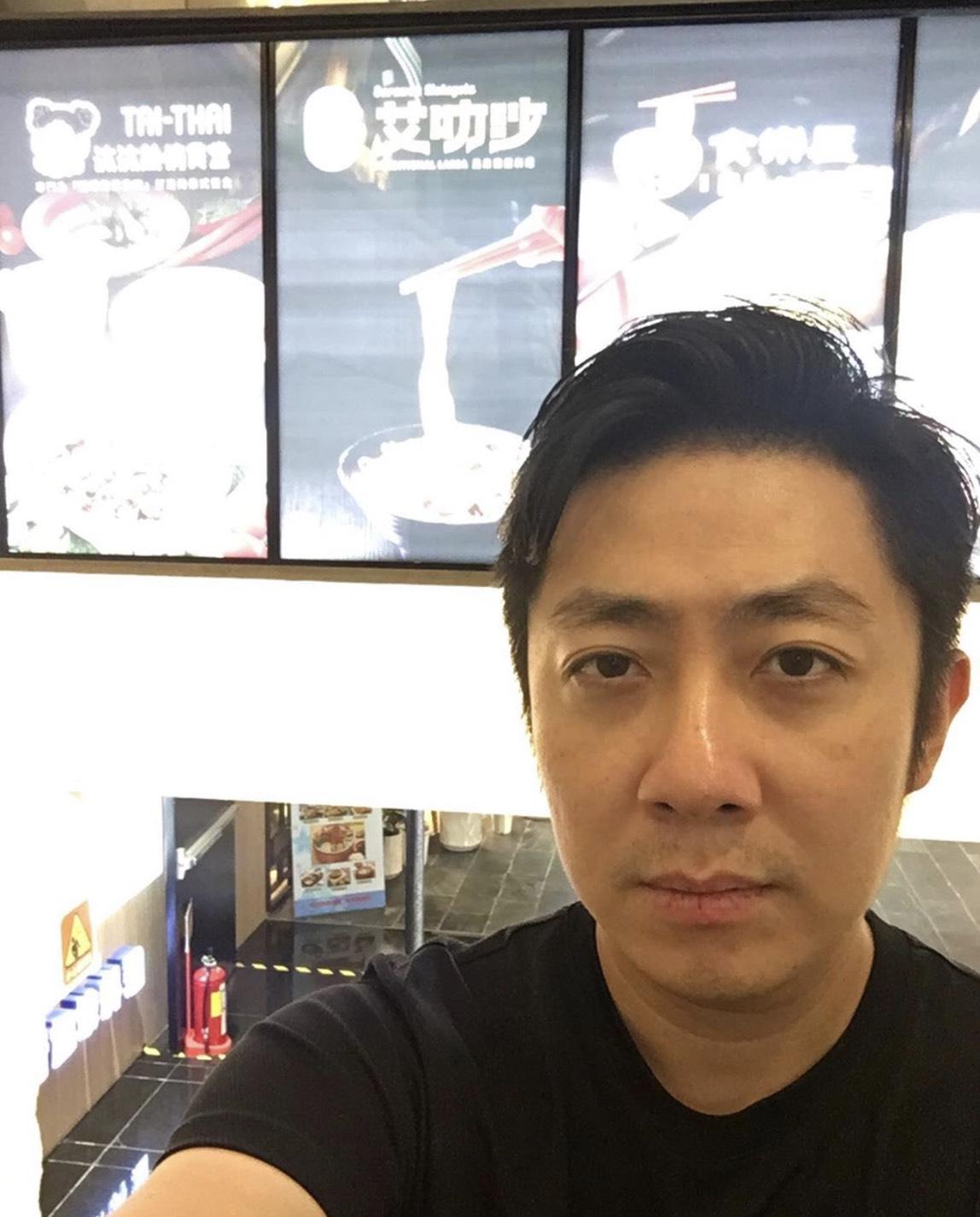 觀光客布萊，艾成的馬來西亞料理餐廳西門總店倒閉。（翻攝自艾成臉書）