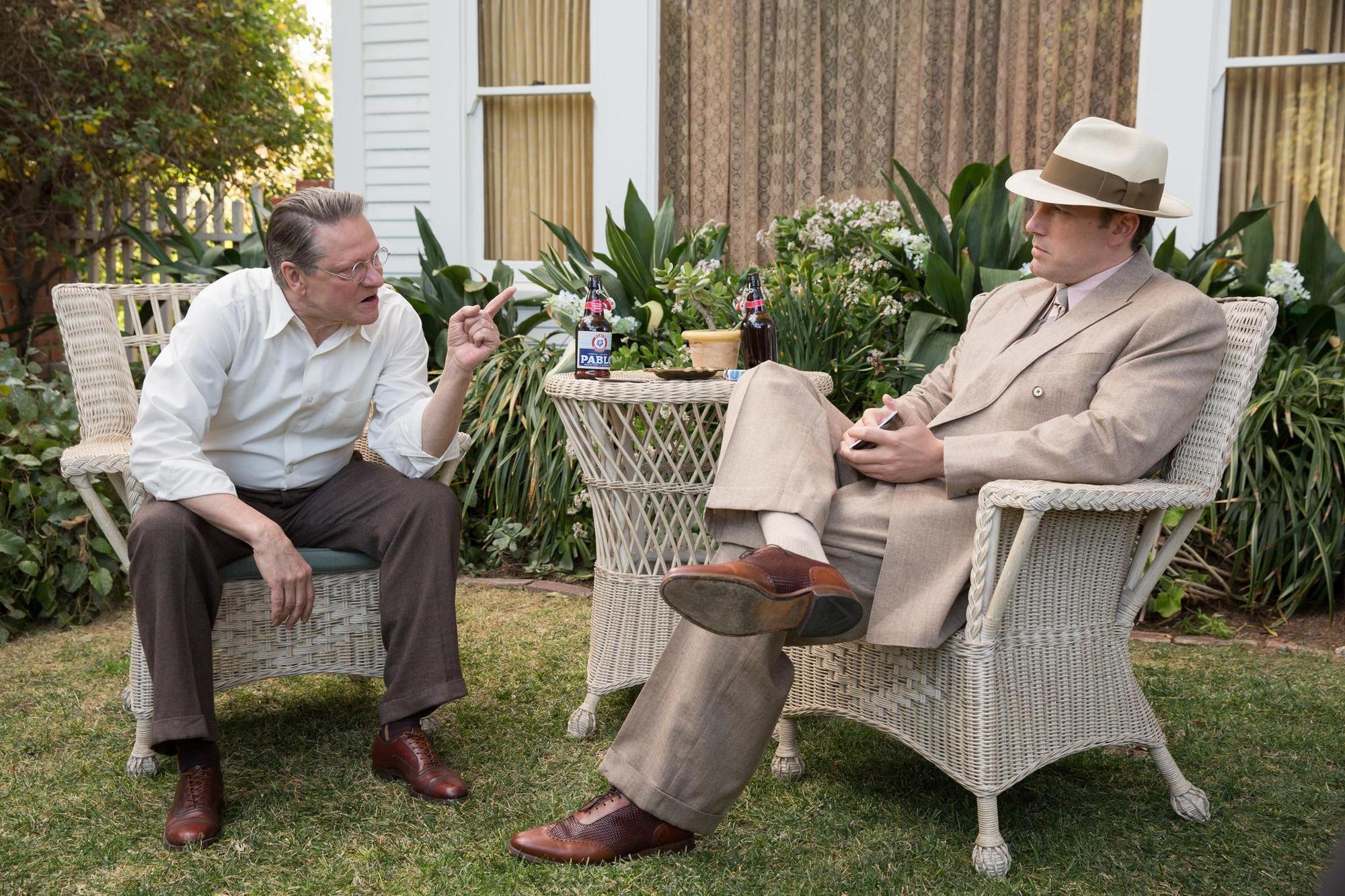 班艾佛列克編導的《夜行人生》，口碑與票房雙敗。（翻攝IMDB）