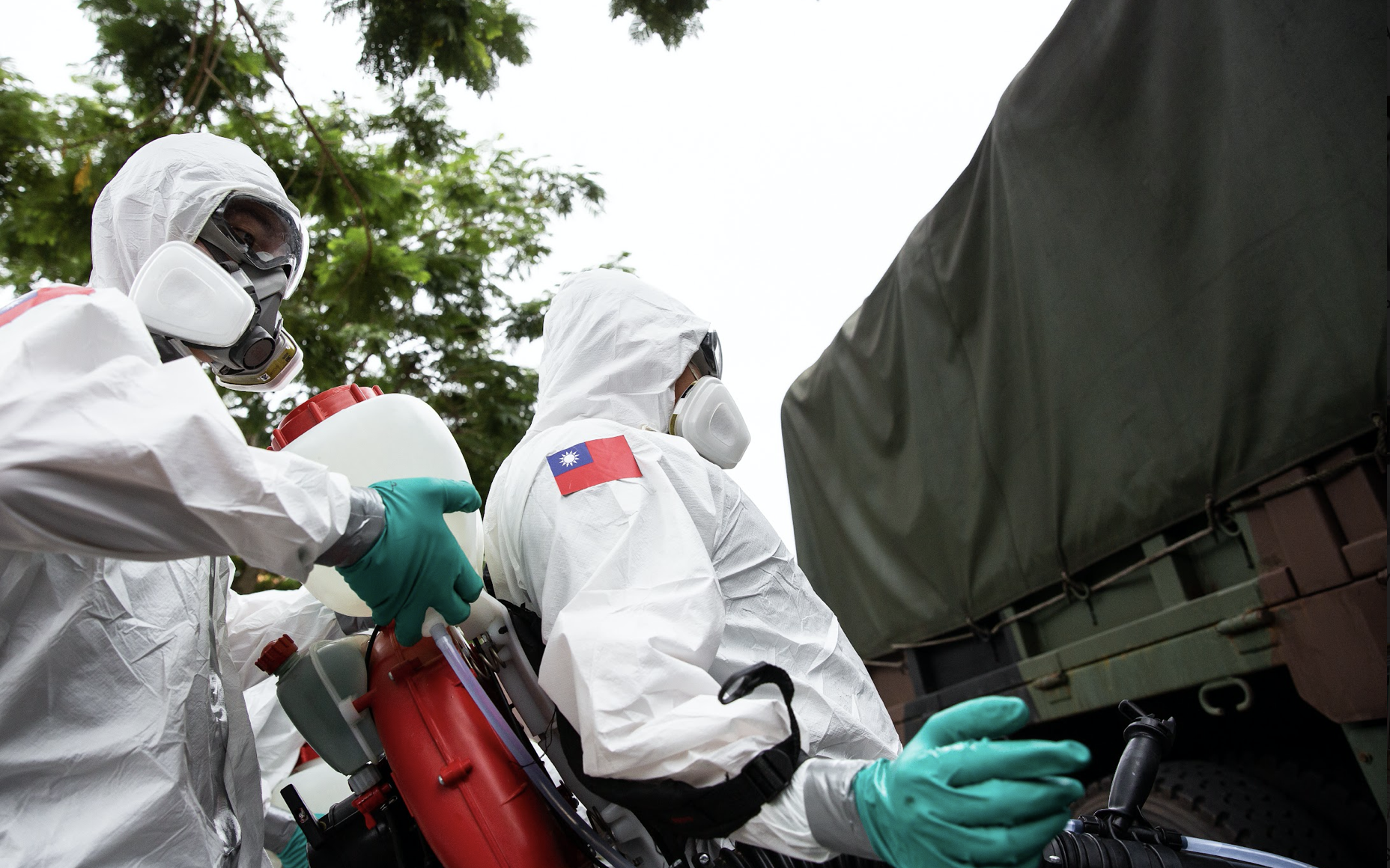 Omicron變種病毒大舉入侵台灣，讓本土疫情南北狂燒。（示意圖，本刊資料照）