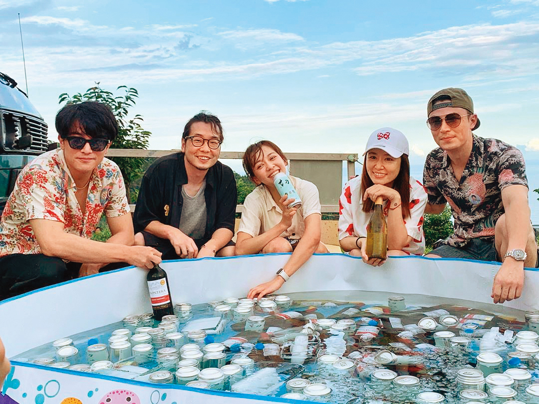 《她們創業的那些鳥事》評價不差，而且不僅霍建華（左起）與林心如、陳意涵和許富翔已成家，邱澤也成為人夫。（翻攝自林心如IG）