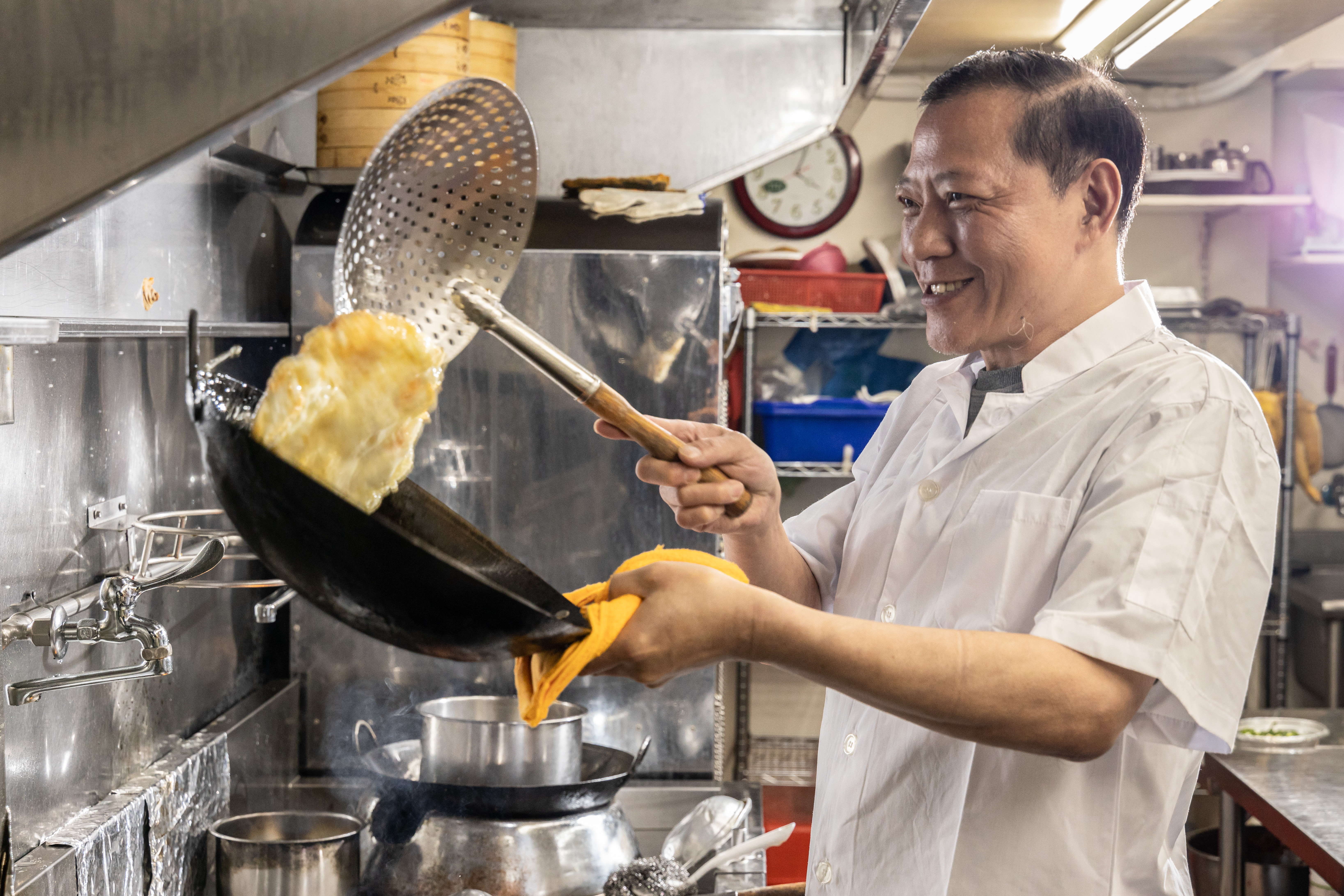 葉師傅也擅長創意料理,將其他菜系的要素融合湖南味,讓常客次次有驚喜。