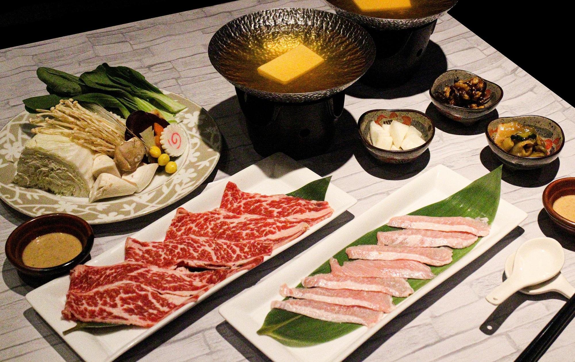 「黃金美人湯」「海洋溫泉」養顏美容。(福容大飯店提供)