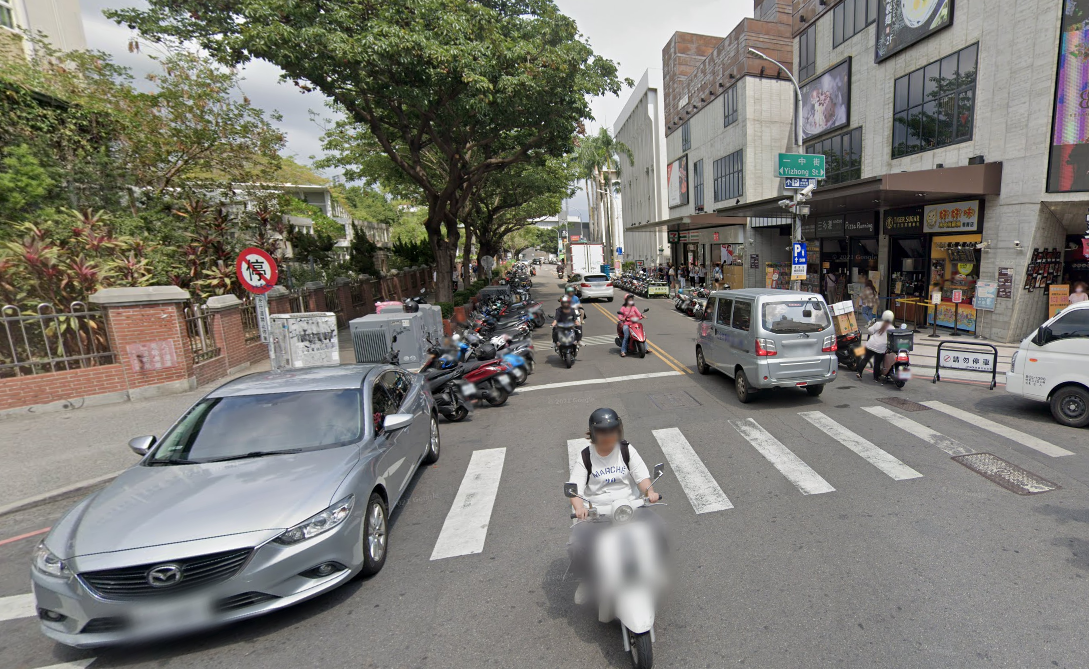 台中一位醫師名下有91間房，緊鄰一中商圈及學區，出租給員工及學生，但短漏報租賃所得，遭補稅212萬餘元，示意圖。（翻攝google街景）