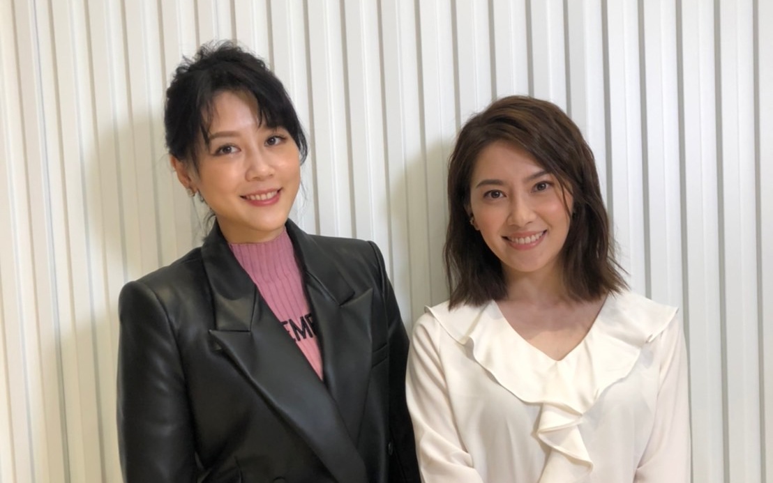 嚴立婷（左）作客《許藍方的愛vs性相談室》節目，大聊男女性事。（17LIVE提供）