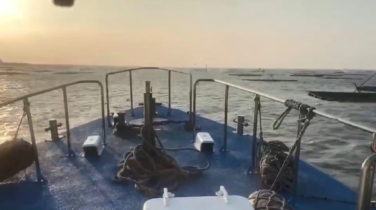 F-16V墜機陳姓上尉失蹤，目前仍持續搜救中。（海巡署提供）