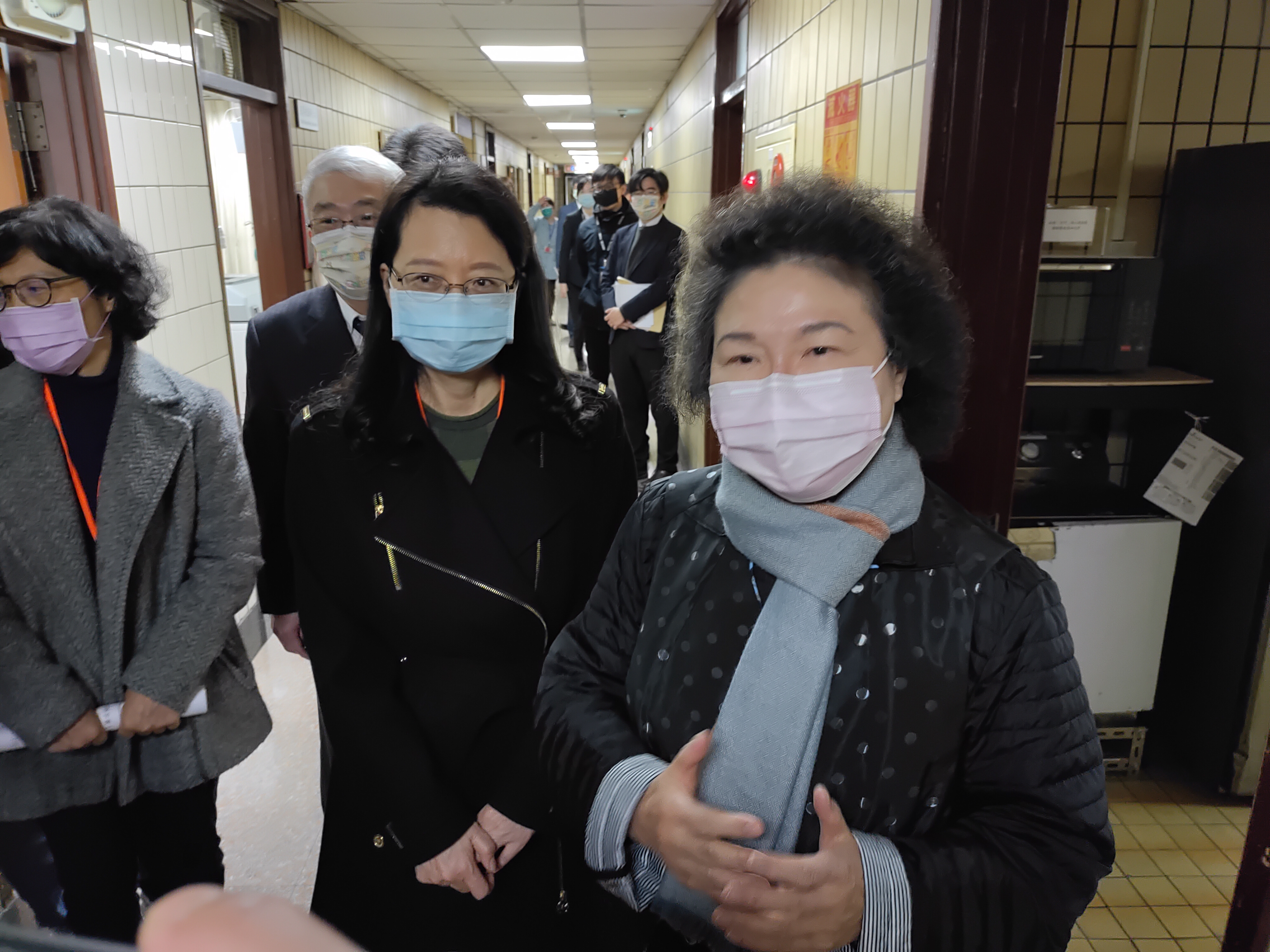 監察院長陳菊（右）與監委王美玉表示，監察院近4成陳情案件與司法有關。