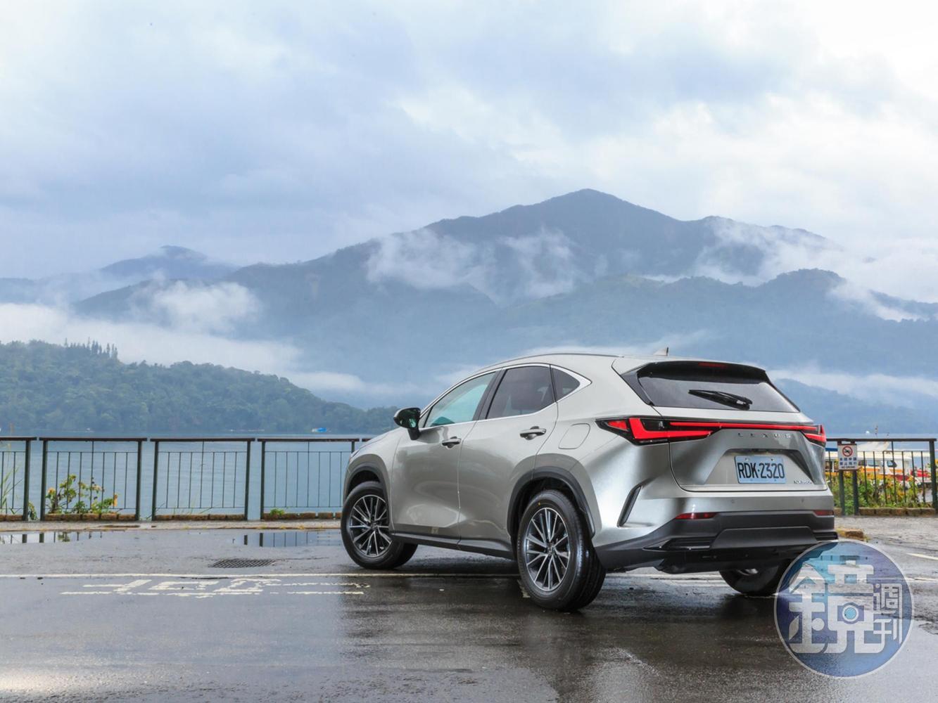 LEXUS NX 350h豪華版