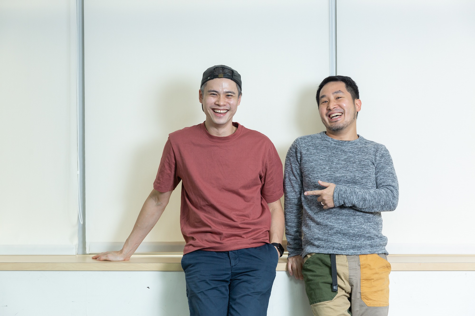 吳定謙（左）與李中（右）交情好默契佳，攜手執導《孟婆客棧》。