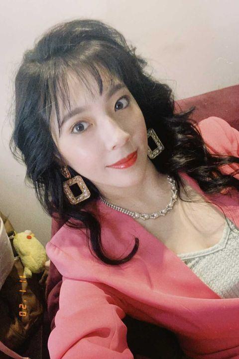 黃琳媛在劇中成為吳慷仁的旗下小姐。(翻攝自黃琳媛IG)