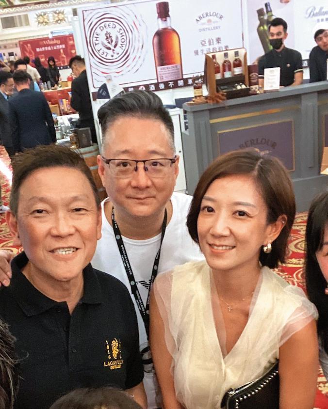 酩悅軒尼詩LVMH台灣分公司的董事長Claire(右),是有海外分公司經驗的優異台籍專業經理人。