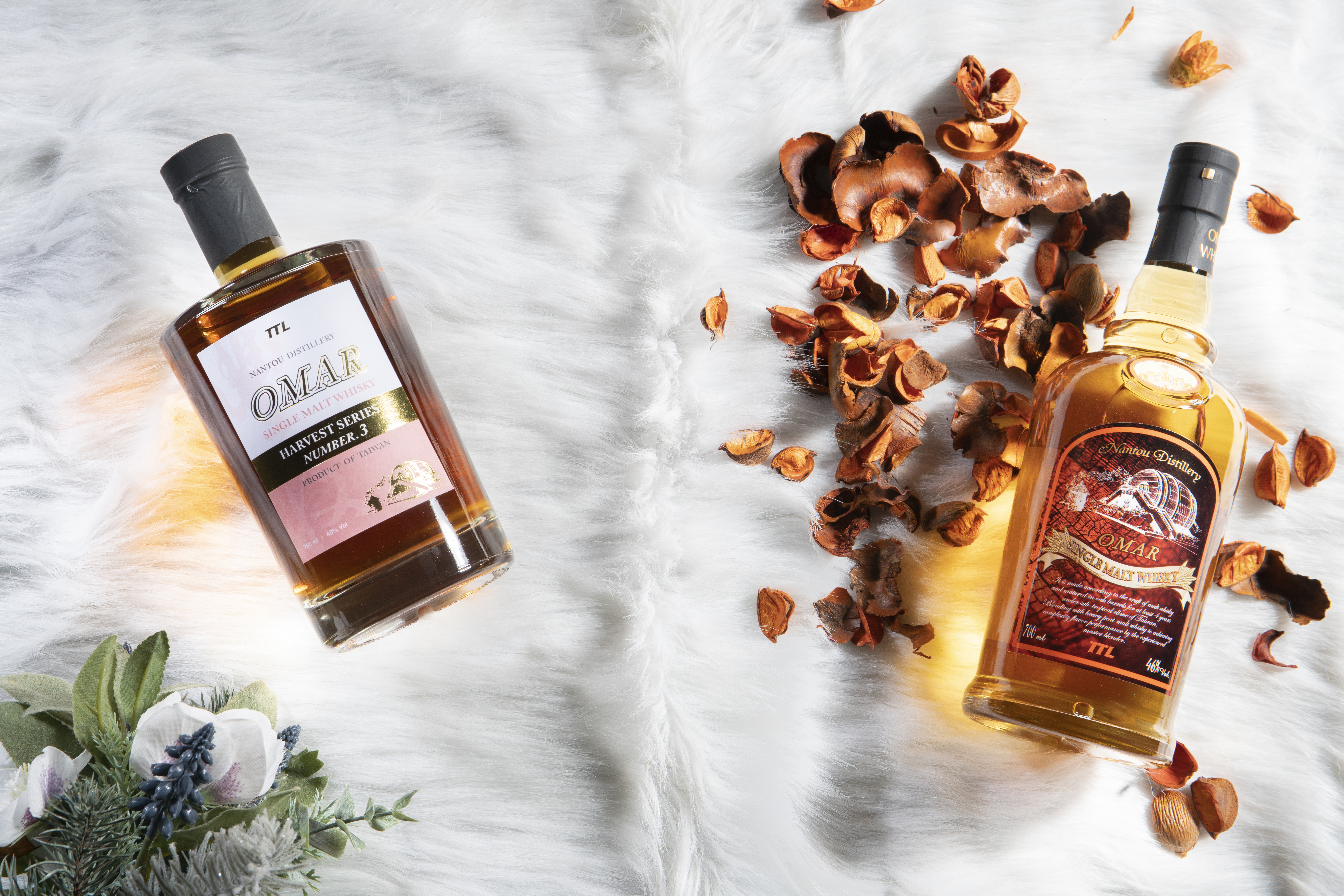 美好TTL OMAR豐收系列NO.3(左)、普飲TTL OMAR煙燻焦香(右)。