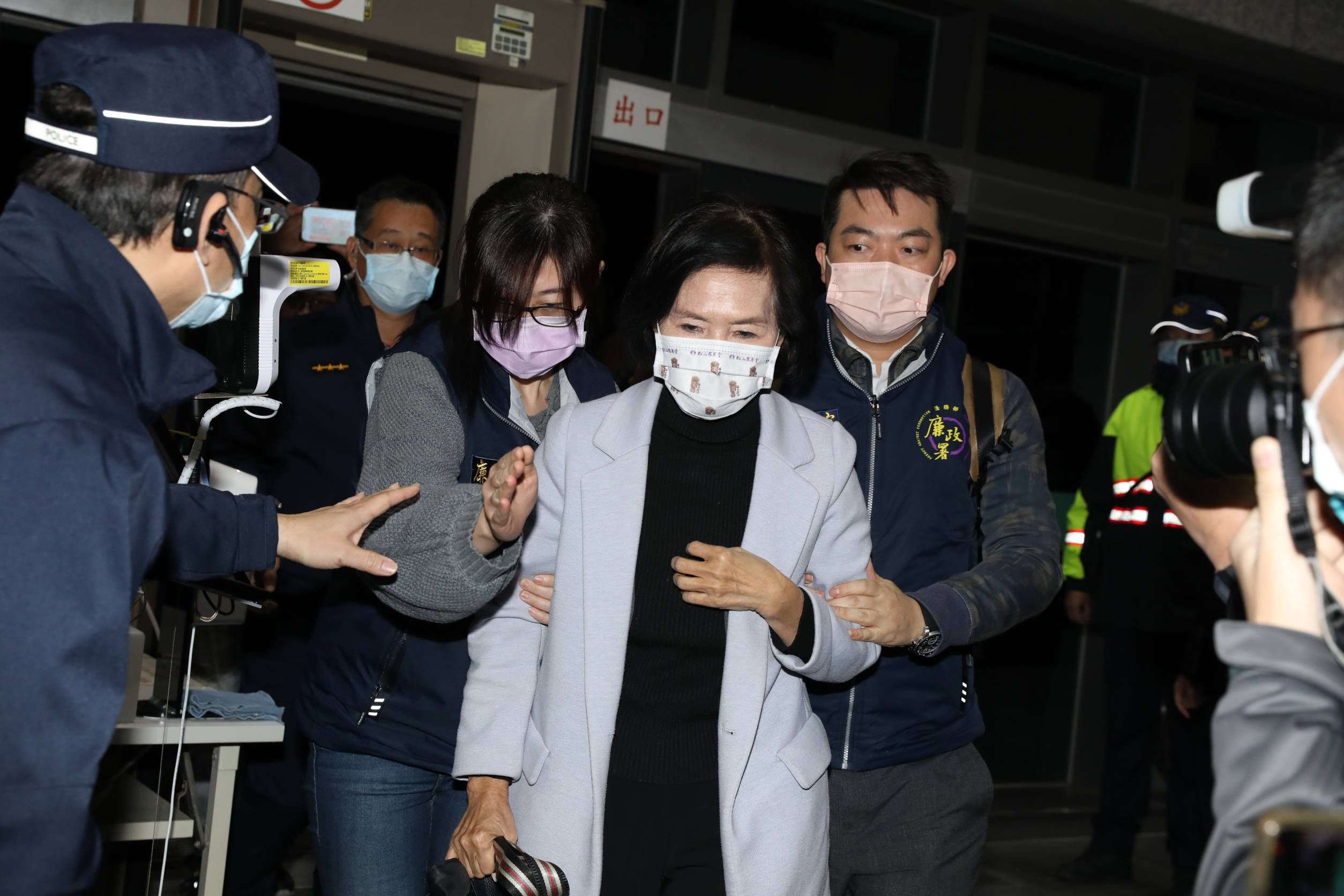 林姿妙涉入土地弊案遭約談，今上午無保請回，待後續調查。