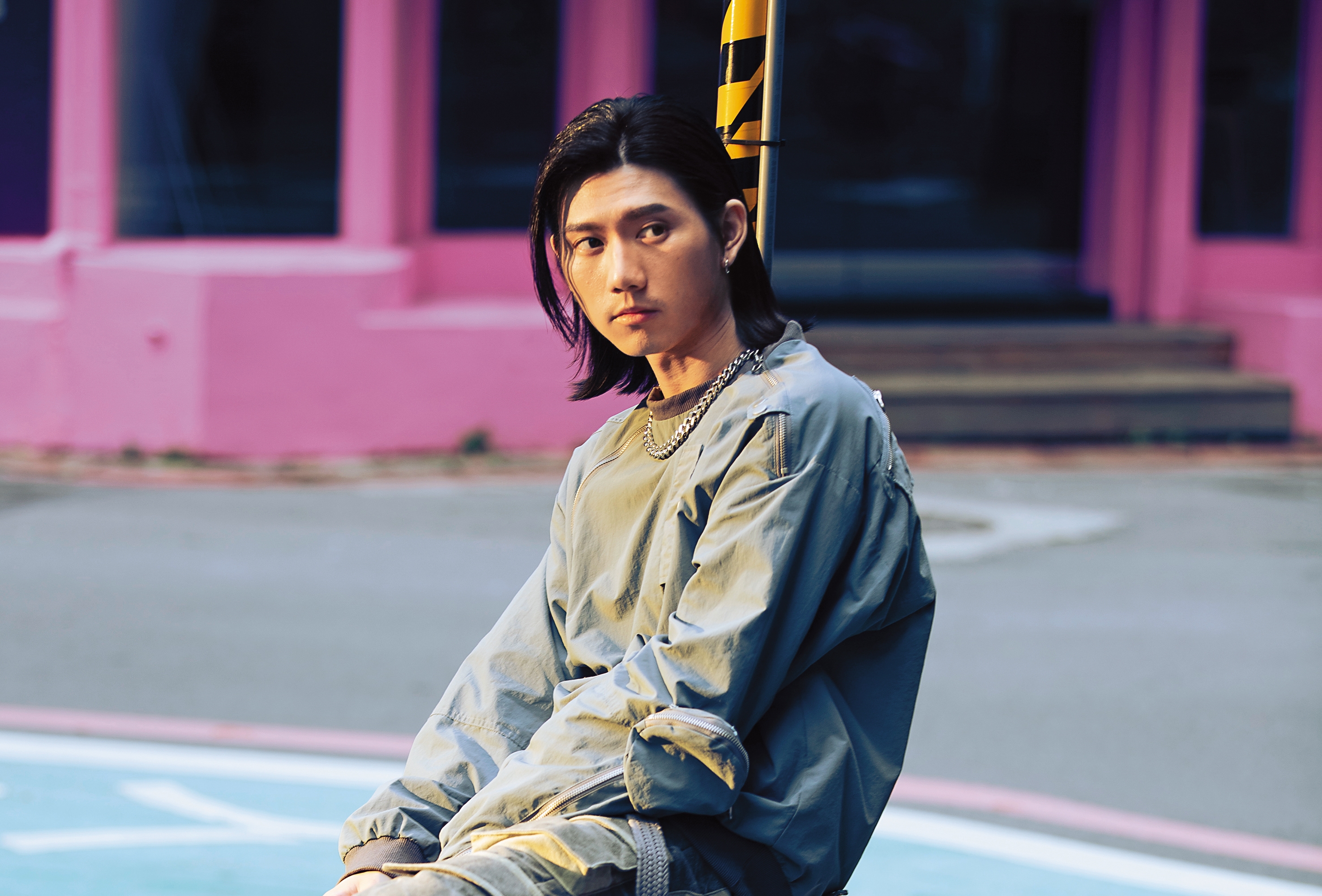 黃霆睿考取了伯克利音樂學院，最後卻放棄赴美進修。