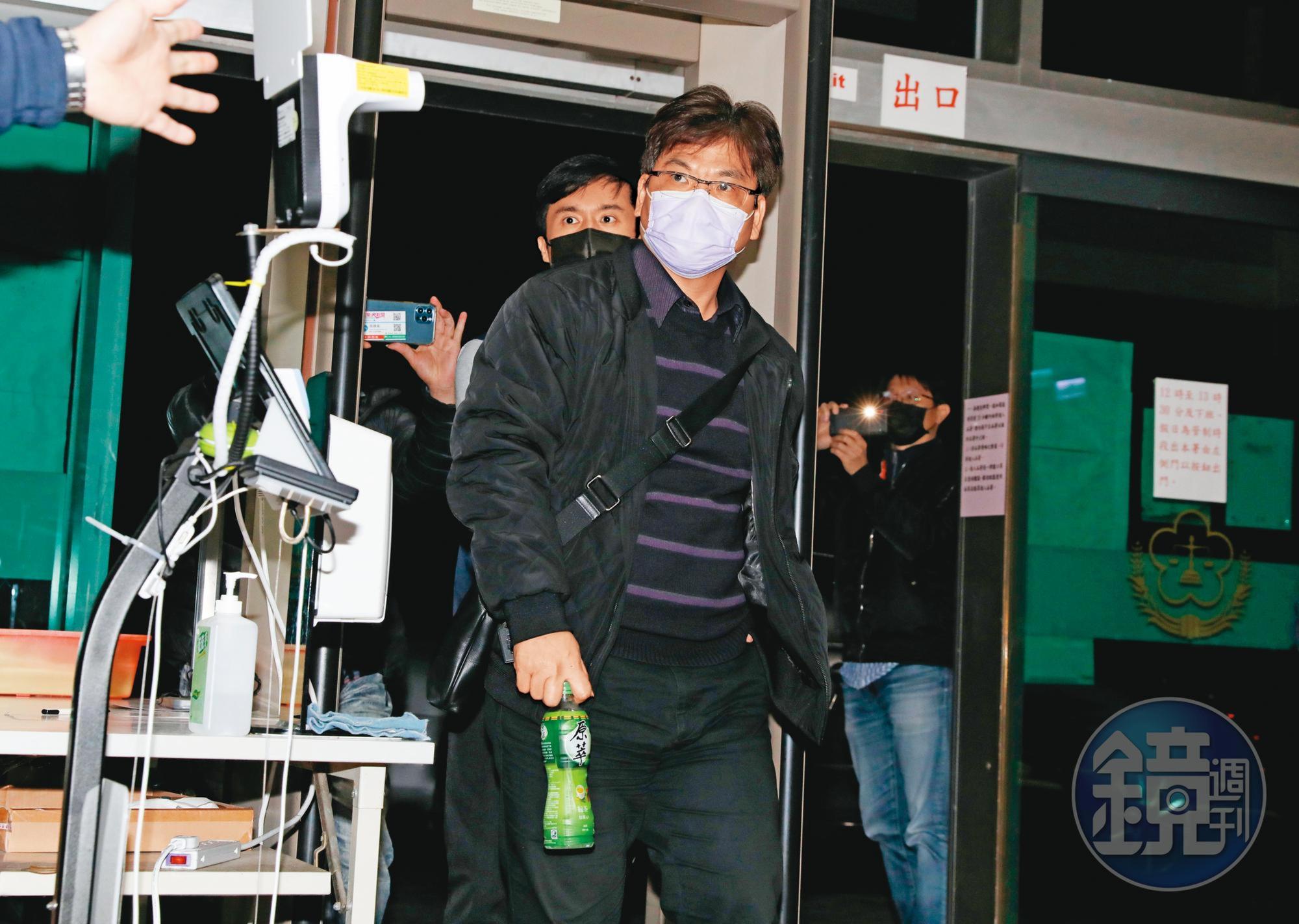 宜蘭縣政府建設處代理處長吳朝琴因涉及羅東土地都市計畫變更案,有圖利地主之嫌,遭檢方聲押禁見獲准。