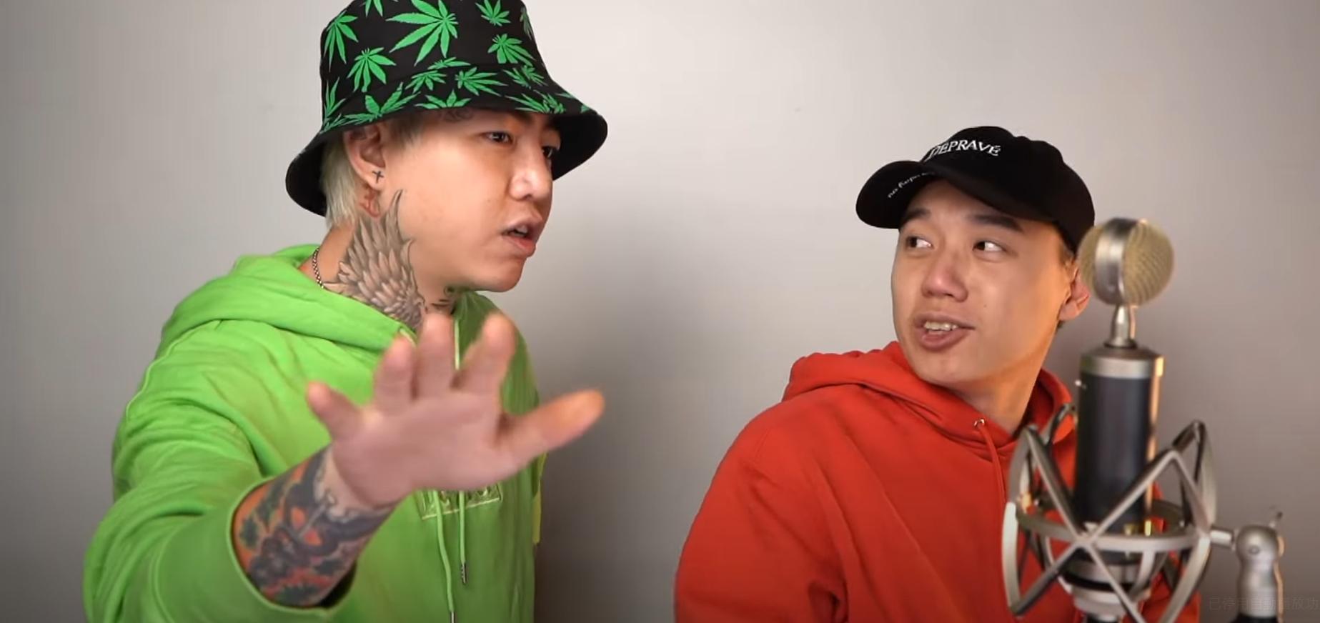 Toyz昨深夜突然現身謝和弦直播「麻椅上訴」，說明自己被羈押時的狀況，以及詐賭風波部分的事發經過。（翻攝自謝和弦 R-chord YT頻道）