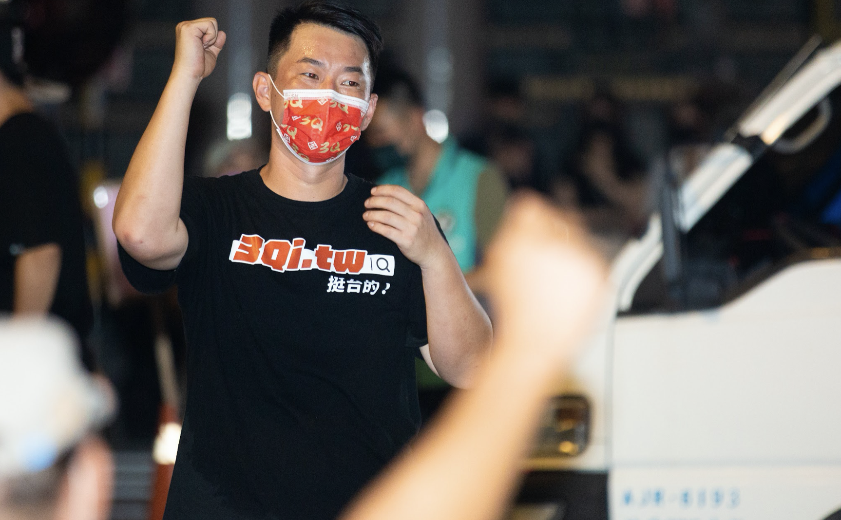 台灣基進黨前立委陳柏惟在臉書上貼出一張戒指照，寫下「我很喜歡，你要不要也來一個」。（資料照）