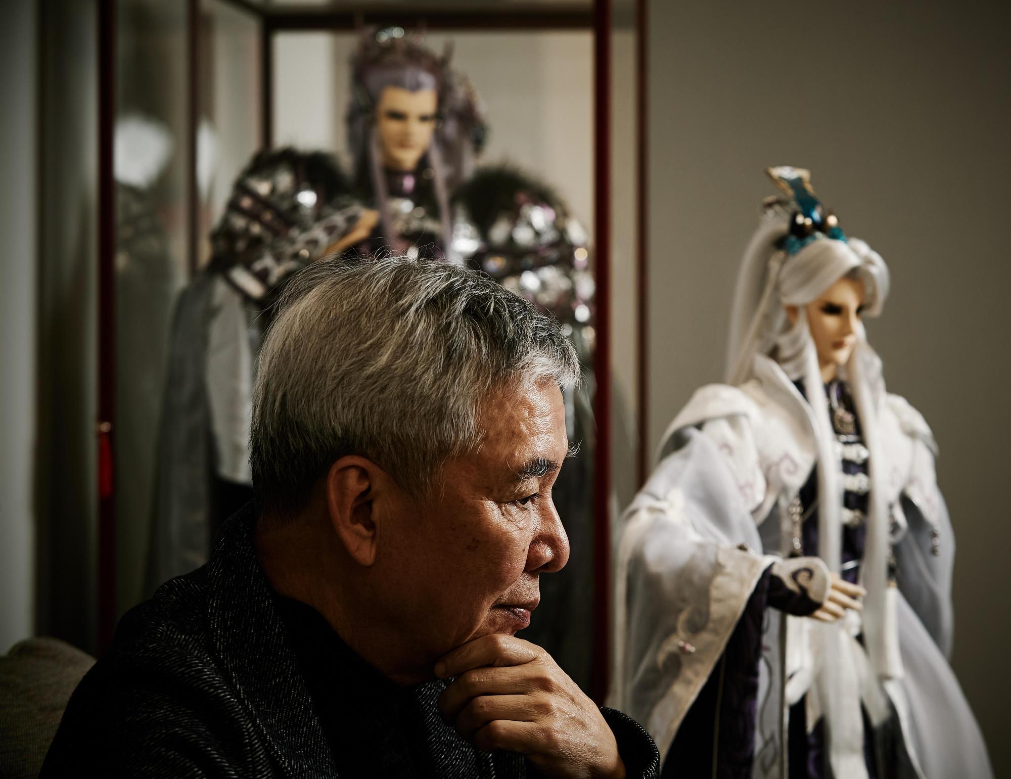 黃文章將深受戲迷喜愛的素還真拍成電影般上大螢幕。