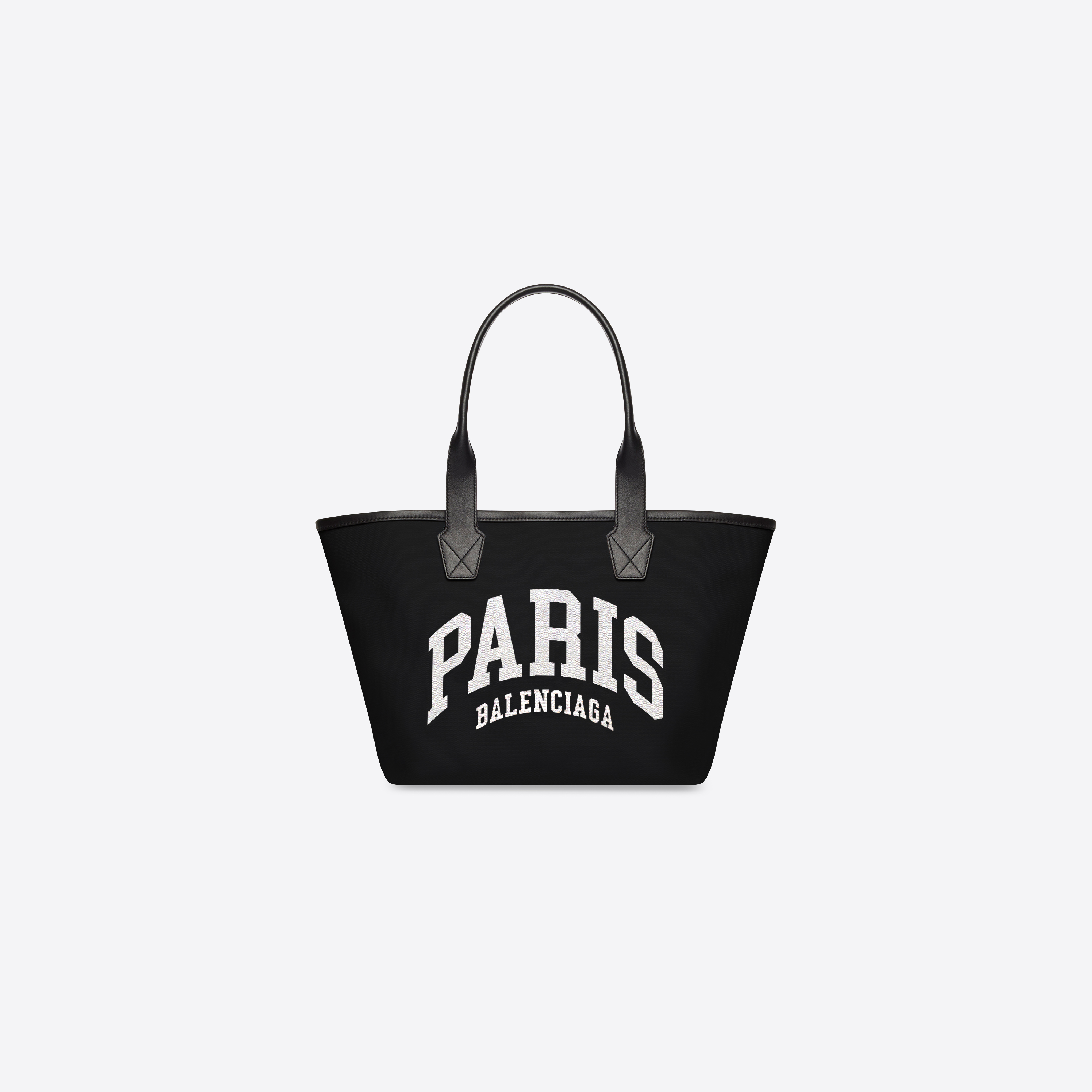 大型巴黎托特包。NT$38,500(BALENCIAGA提供)