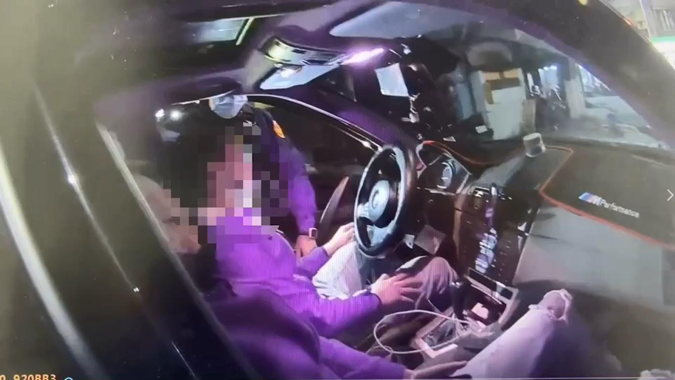 警員祕錄器拍下駕駛身影。(警方提供)