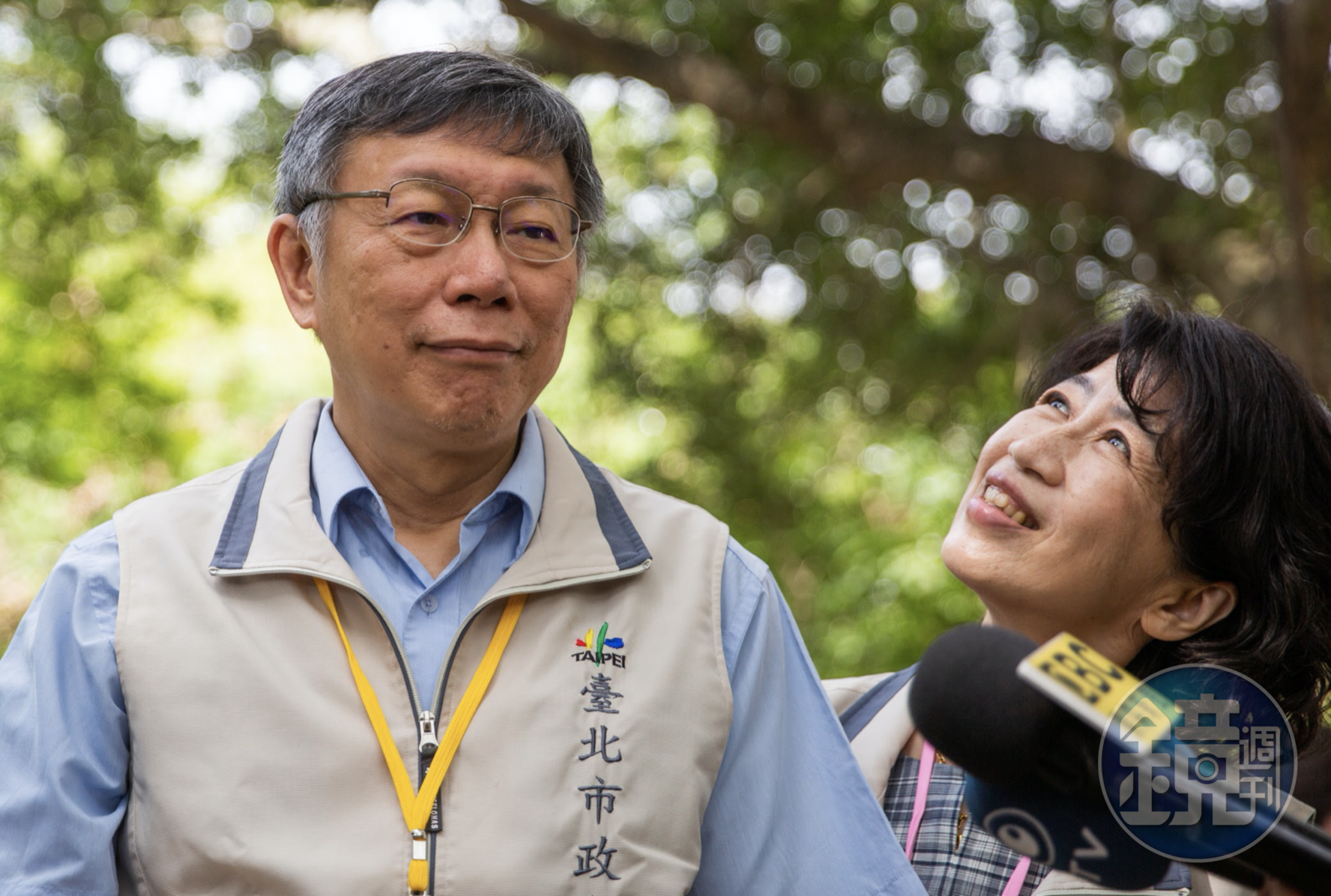 台北市長柯文哲（左）與妻子陳佩琪（右）近日結婚滿30年，陳佩琪昨在臉書放閃，柯文哲今表示不會干涉妻子臉書內容。（資料照）