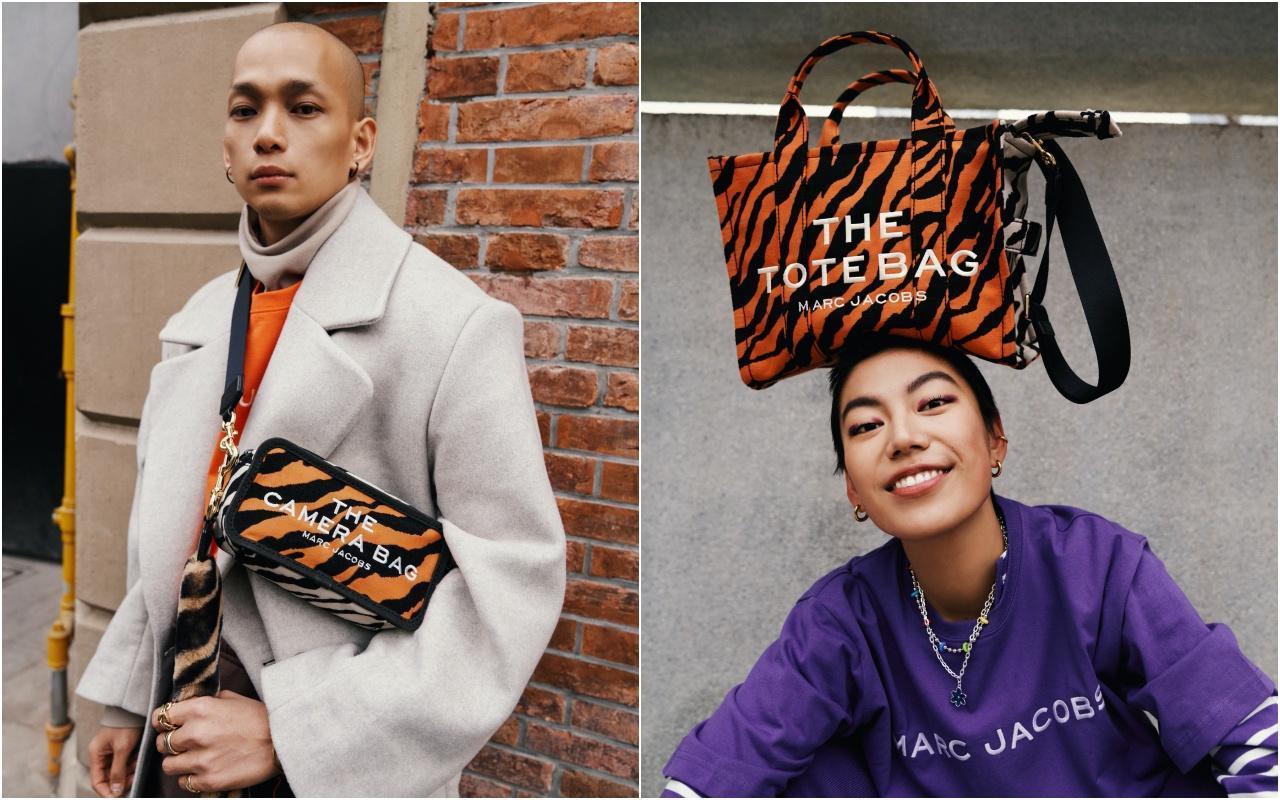 (左起)Marc Jacobs虎年限定商品虎紋帆布相機包NT$11,900、虎紋托特包NT$14,900。(俊思提供)
