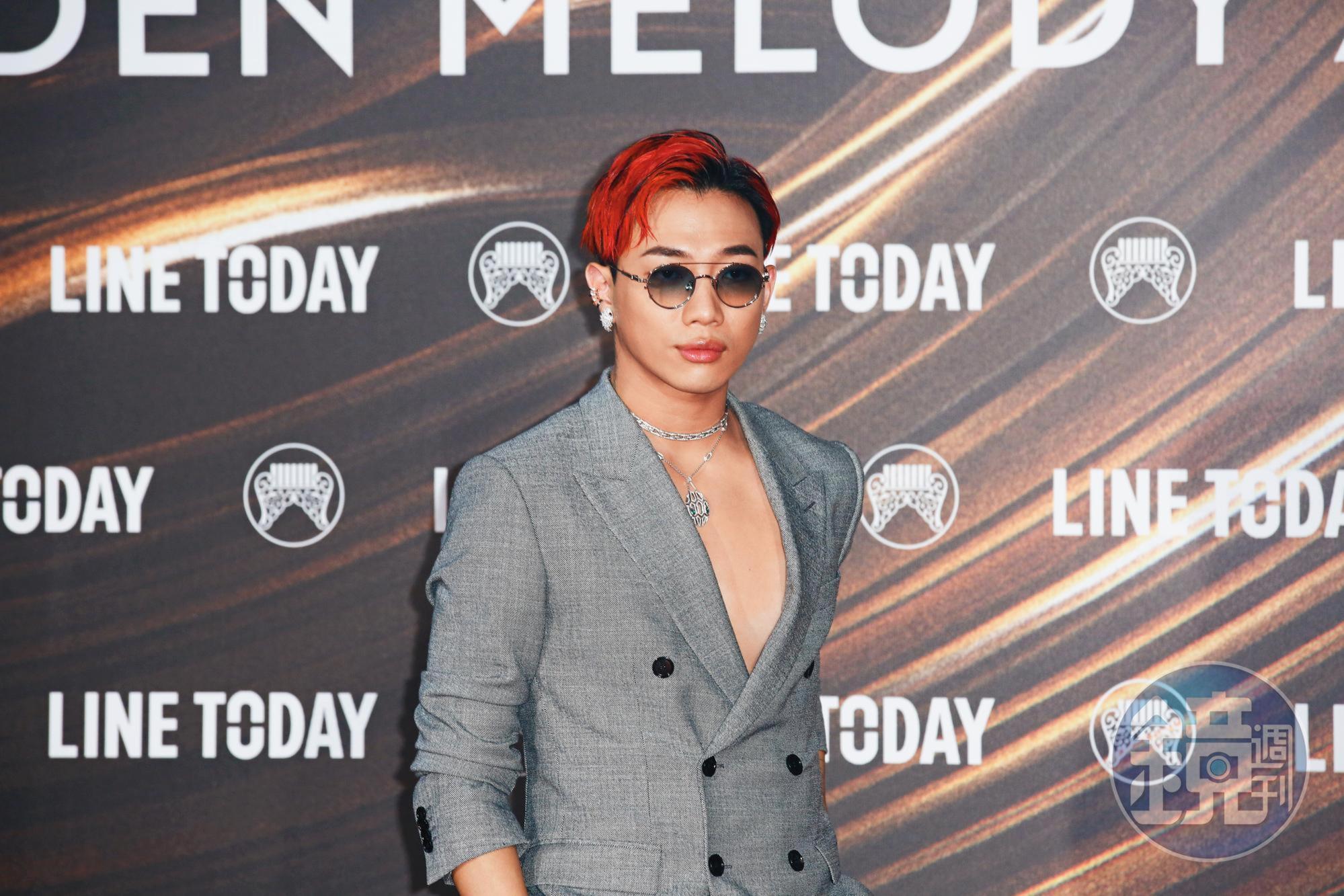 ØZI連爆兩個桃色新聞，兩個都引起網民熱烈討論。（本刊資料照）