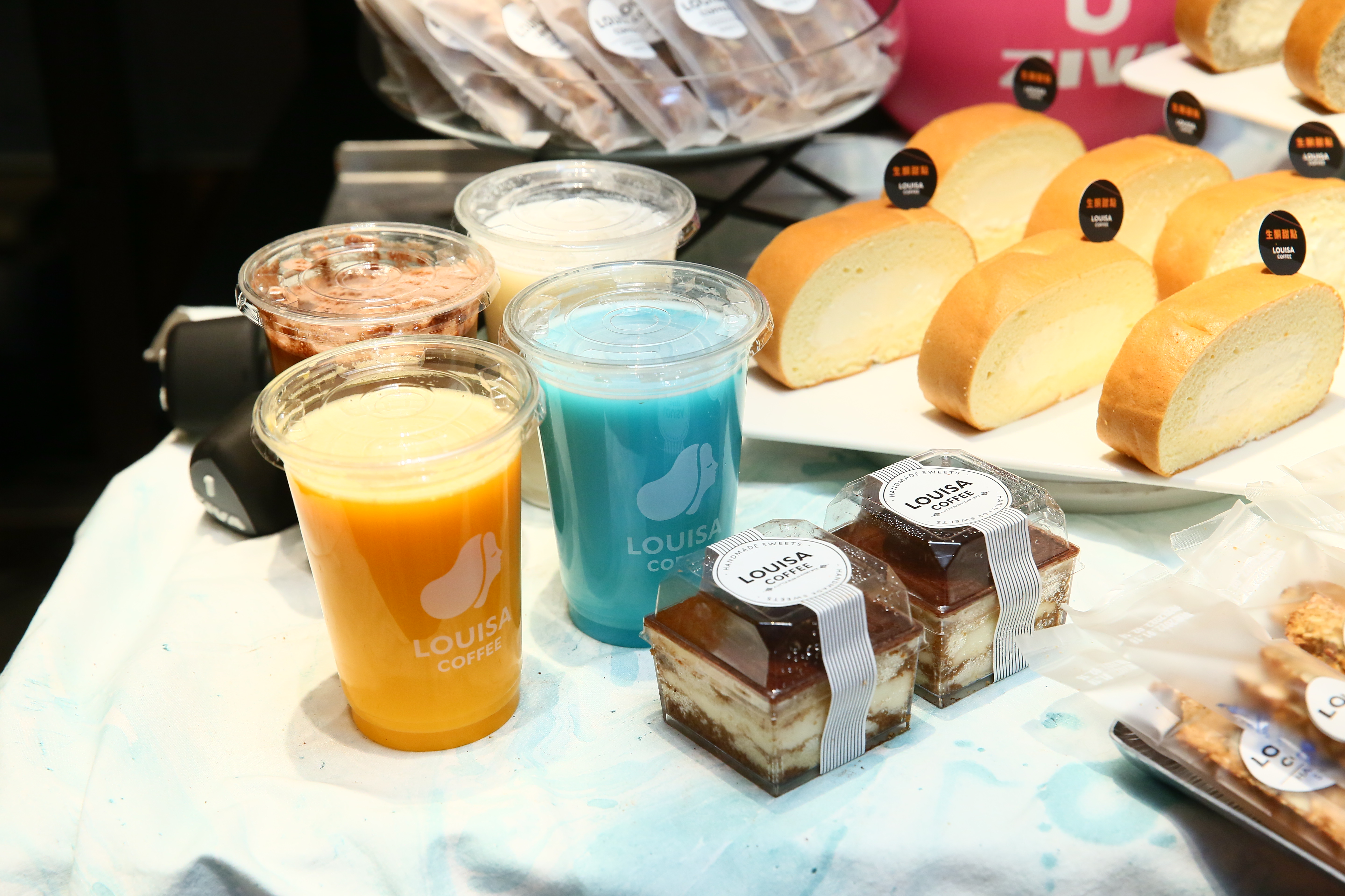 路易莎生活運動館因應健身房推出生酮甜點與高蛋白飲品，讓消費者運動前後都不用擔心飲食問題。