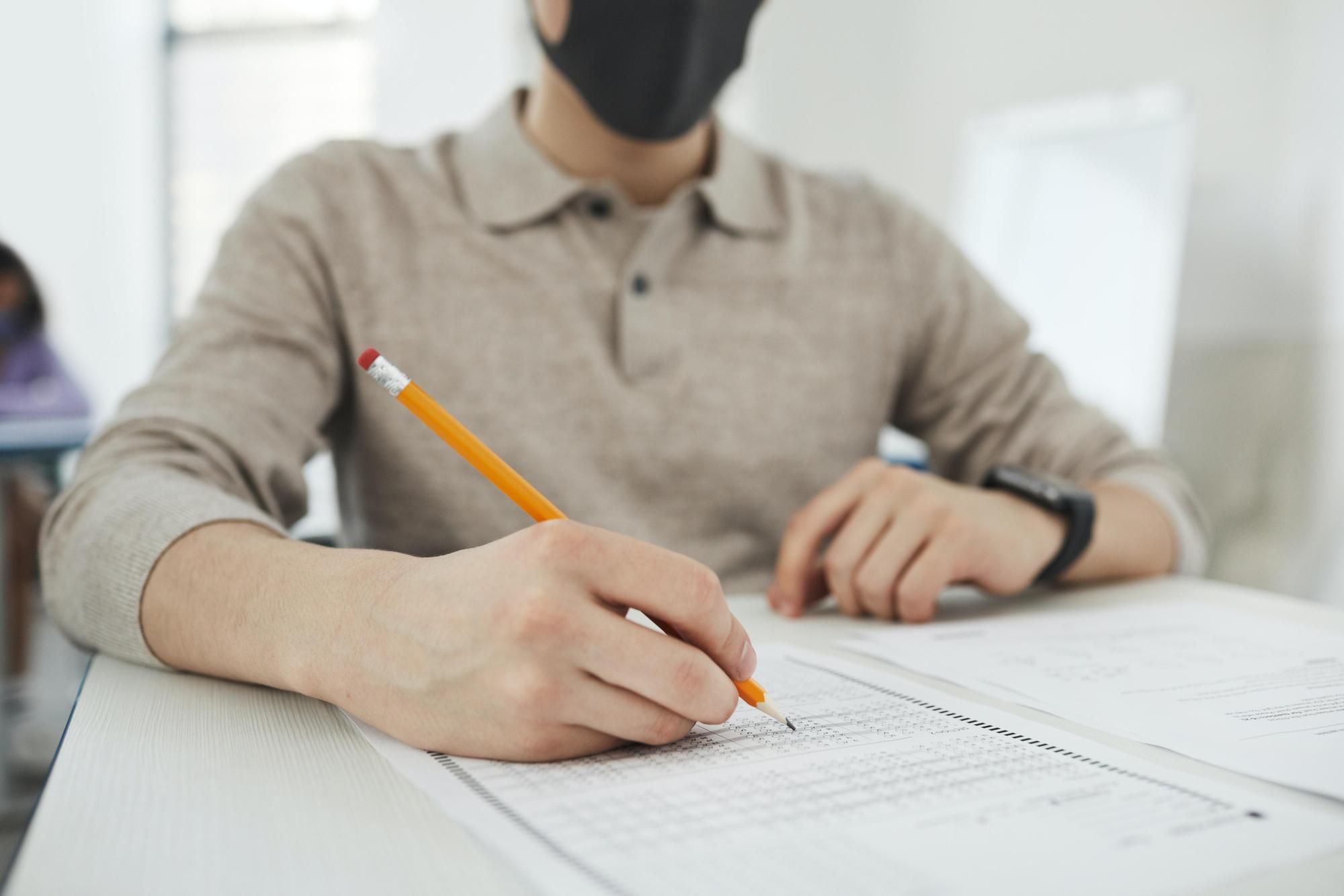 大學學測明起一連3天登場，教育部和大考中心提醒考生務必做好防疫措施、提前到場。（示意圖，Pexels）